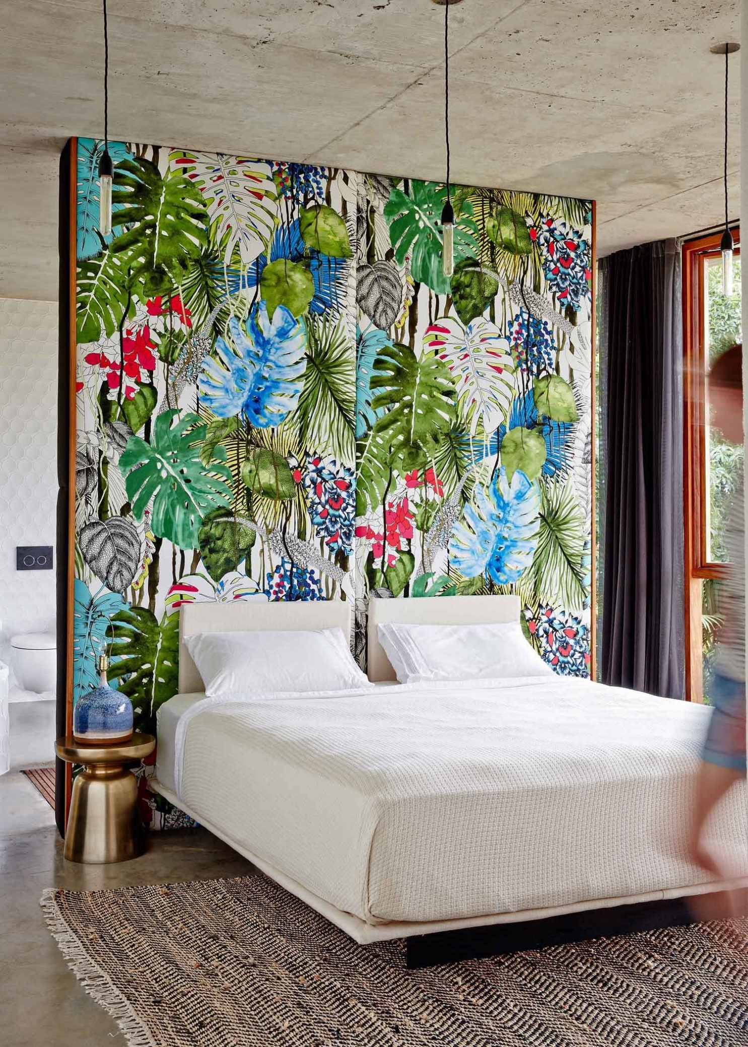 Planchonella House In Cairns By Jesse Bennett Pinterest - Tropical Wallpaper Bedroom Ideas , HD Wallpaper & Backgrounds