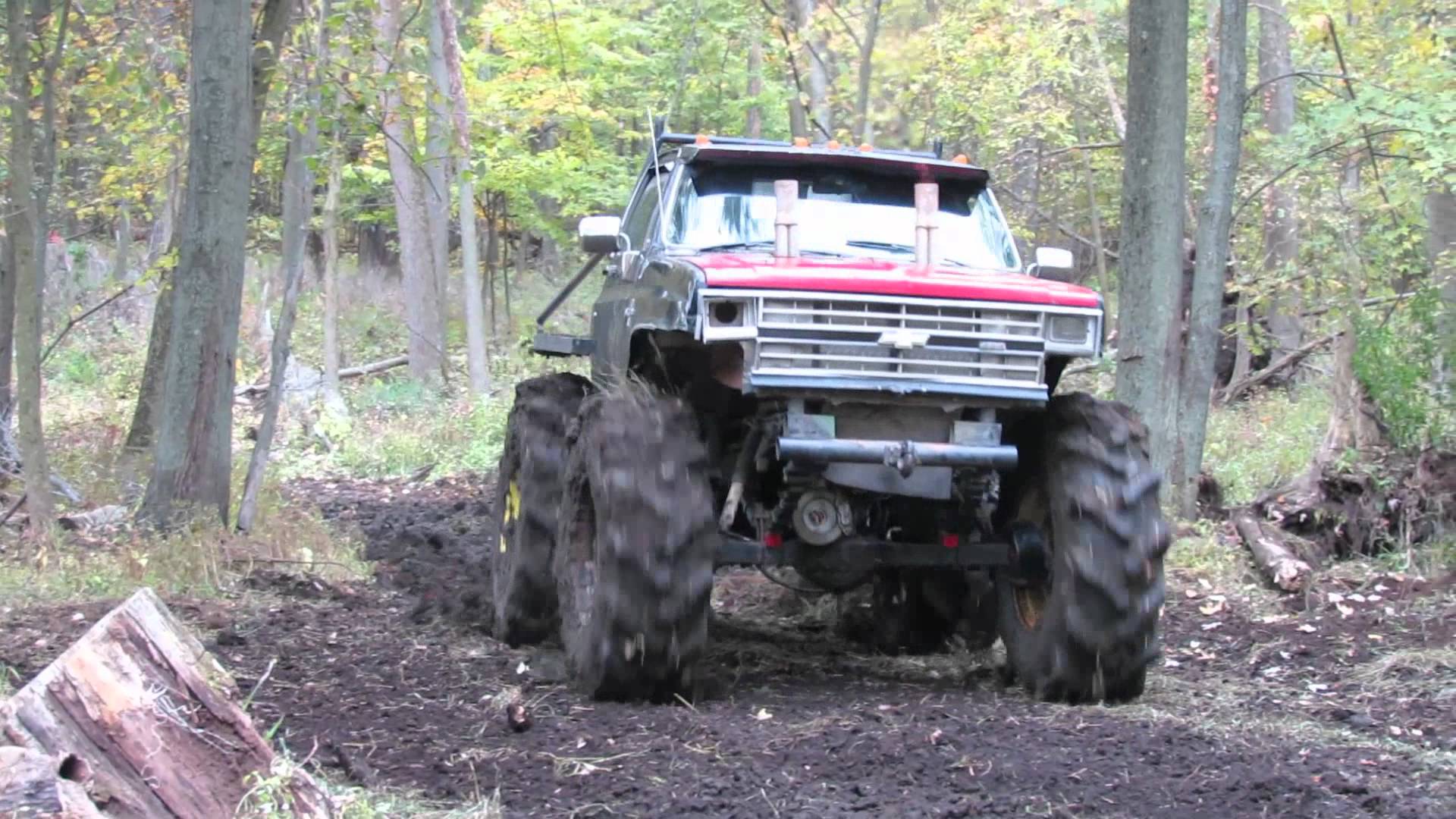 Big Chevy Mud Trucks , HD Wallpaper & Backgrounds
