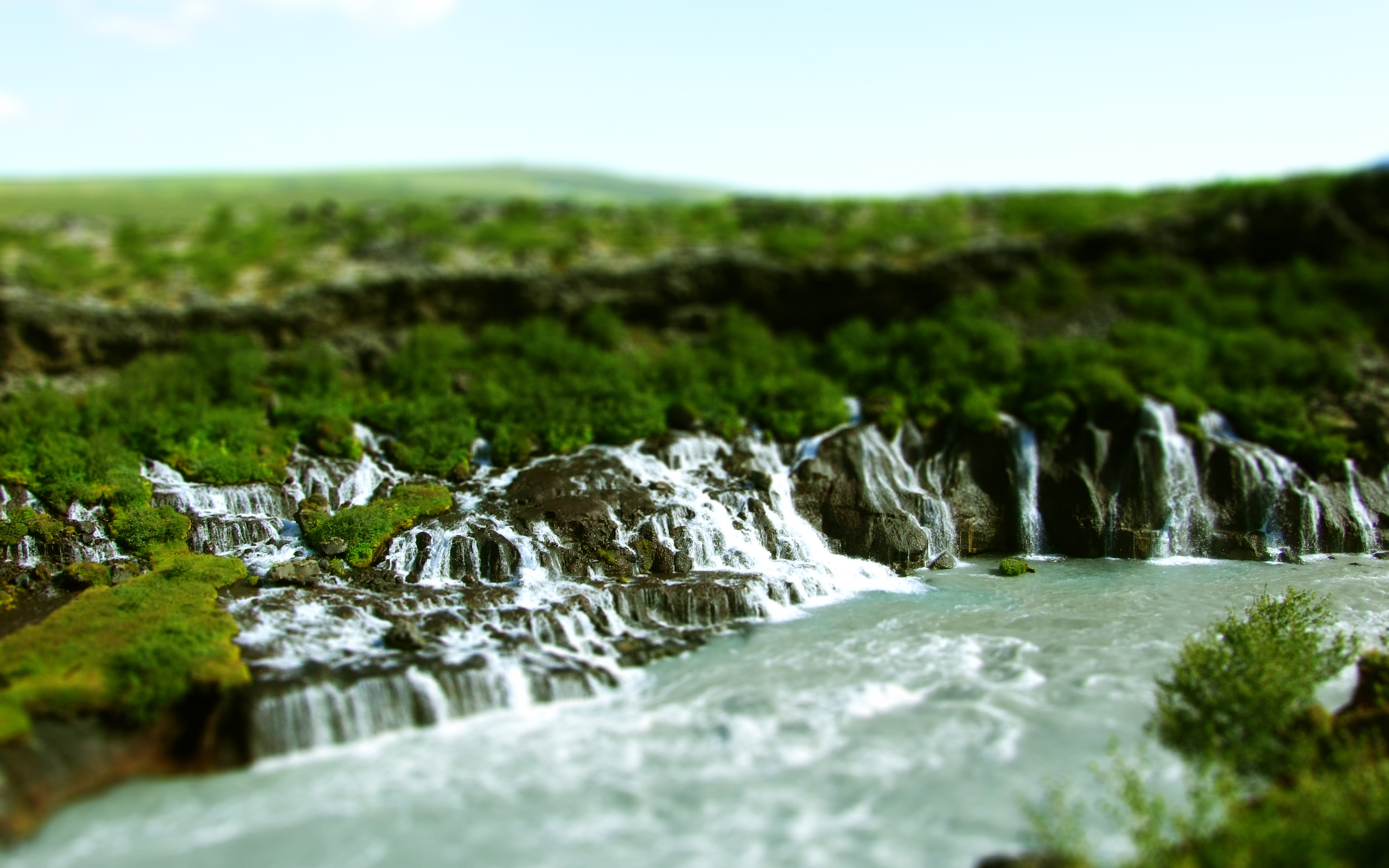 Miniature Waterfall Wallpaper - Hraunfossar , HD Wallpaper & Backgrounds