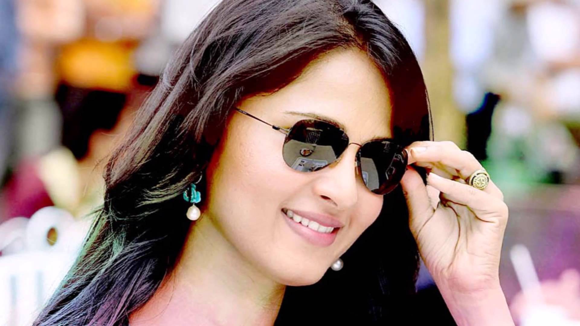Anushka Shetty Actress Hd Wallpaper - Anuska Shetty , HD Wallpaper & Backgrounds