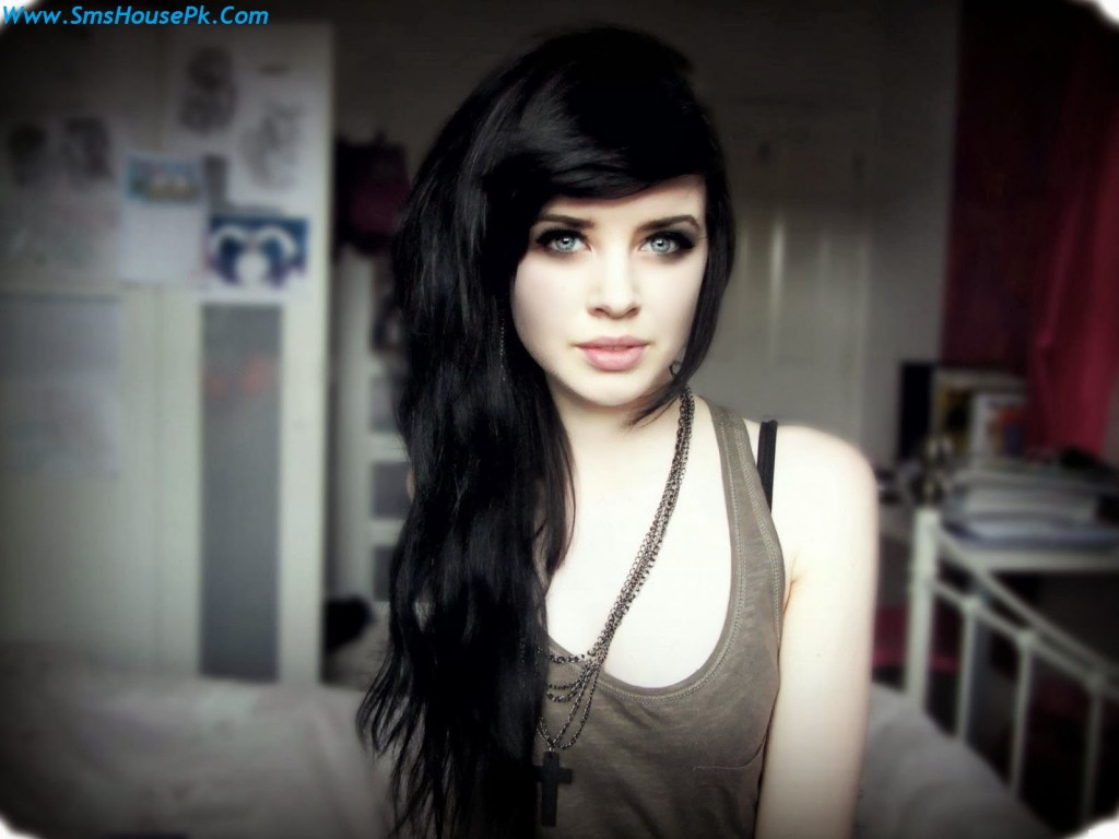 Emo Girl Hairstyles Fb Dps - Emo Long Hairstyle , HD Wallpaper & Backgrounds