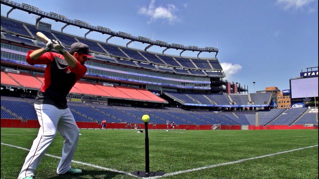 Dude Perfect / Topiary / Churchill Downs / Season 3 - Gillette Stadium , HD Wallpaper & Backgrounds