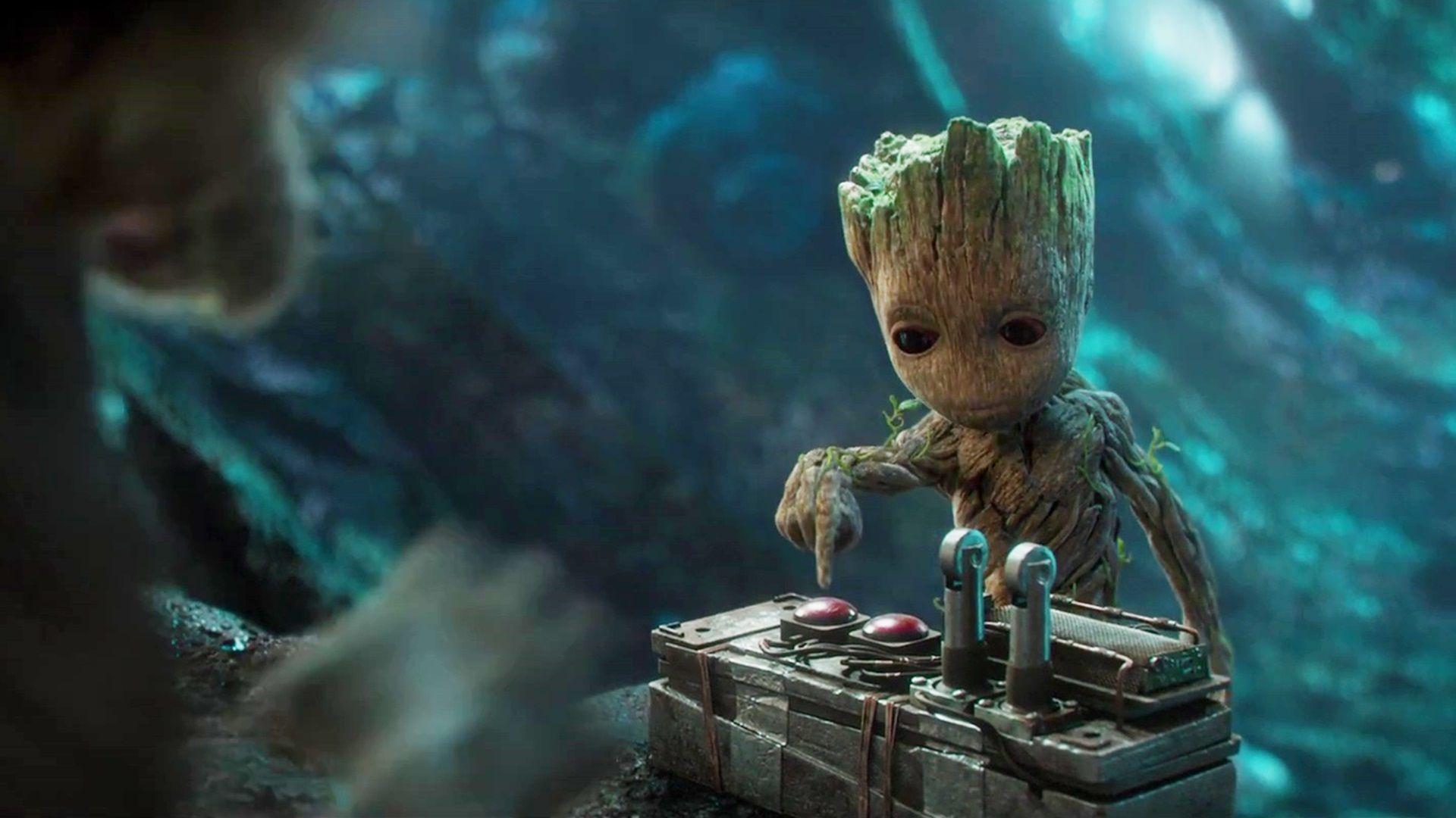 I Phone & Android User Must Download Baby Groot Pictures - Baby Groot , HD Wallpaper & Backgrounds