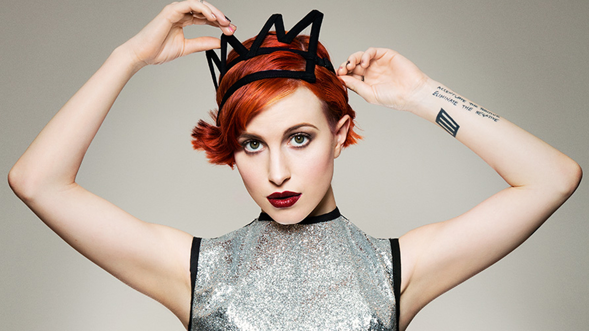 Hayley Williams Wallpapers - Hayley Williams Full Body , HD Wallpaper & Backgrounds