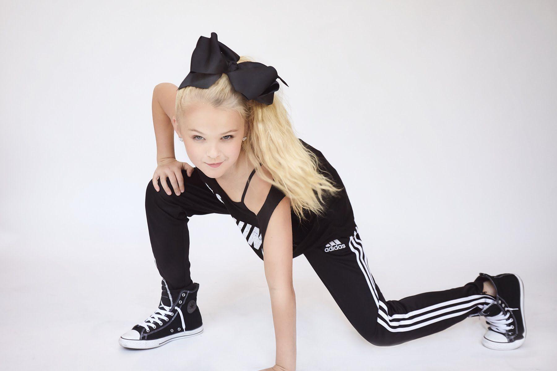 Jojo Siwa Wallpapers Wallpaper Cave - Jojo Siwa Wallpaper For Laptop , HD Wallpaper & Backgrounds