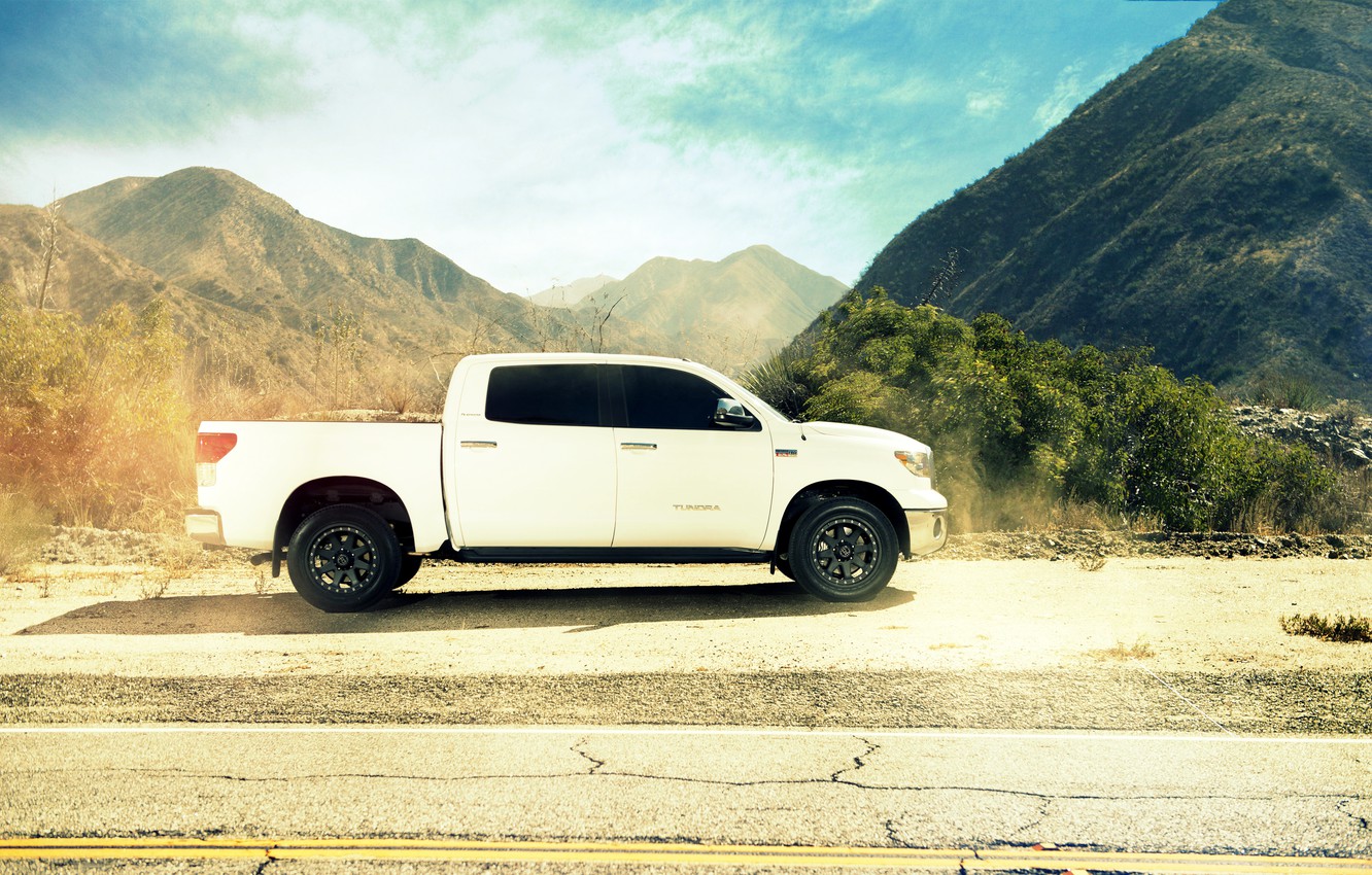 Photo Wallpaper Profile, White, Toyota, Tundra, Toyota, - Black Rhino Wheels On Toyota Tundra , HD Wallpaper & Backgrounds