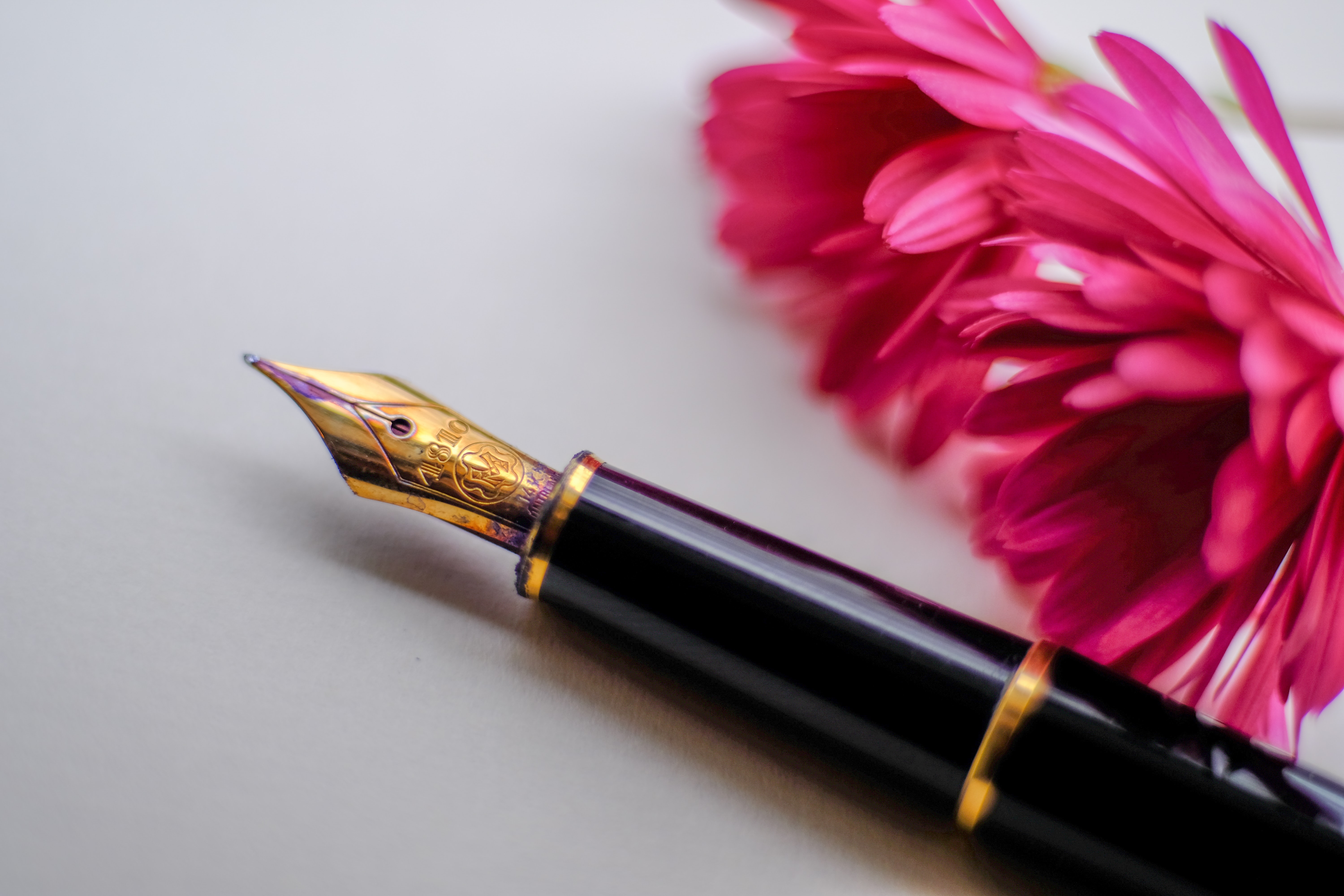 Fountain Pen And Paper , HD Wallpaper & Backgrounds