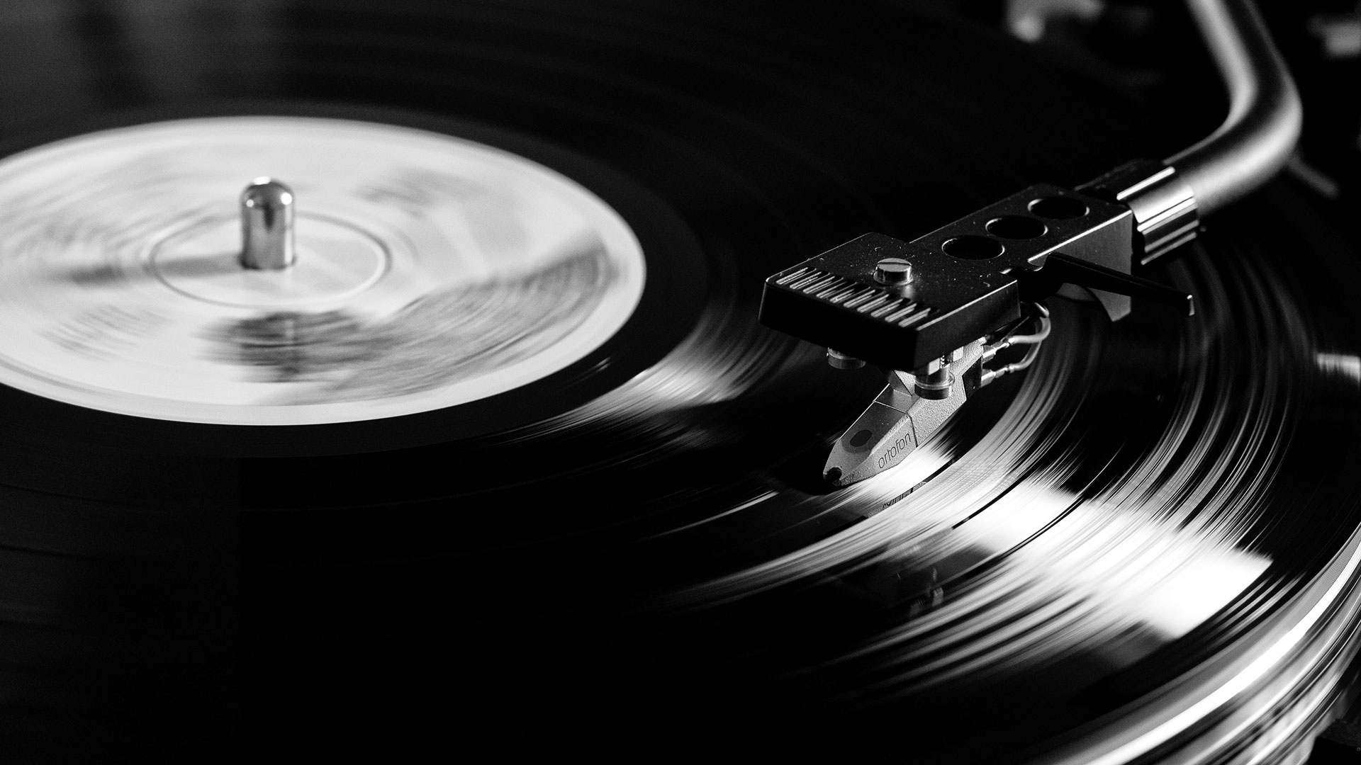 Vinyl Record Wallpaper - Vinyl Black And White , HD Wallpaper & Backgrounds