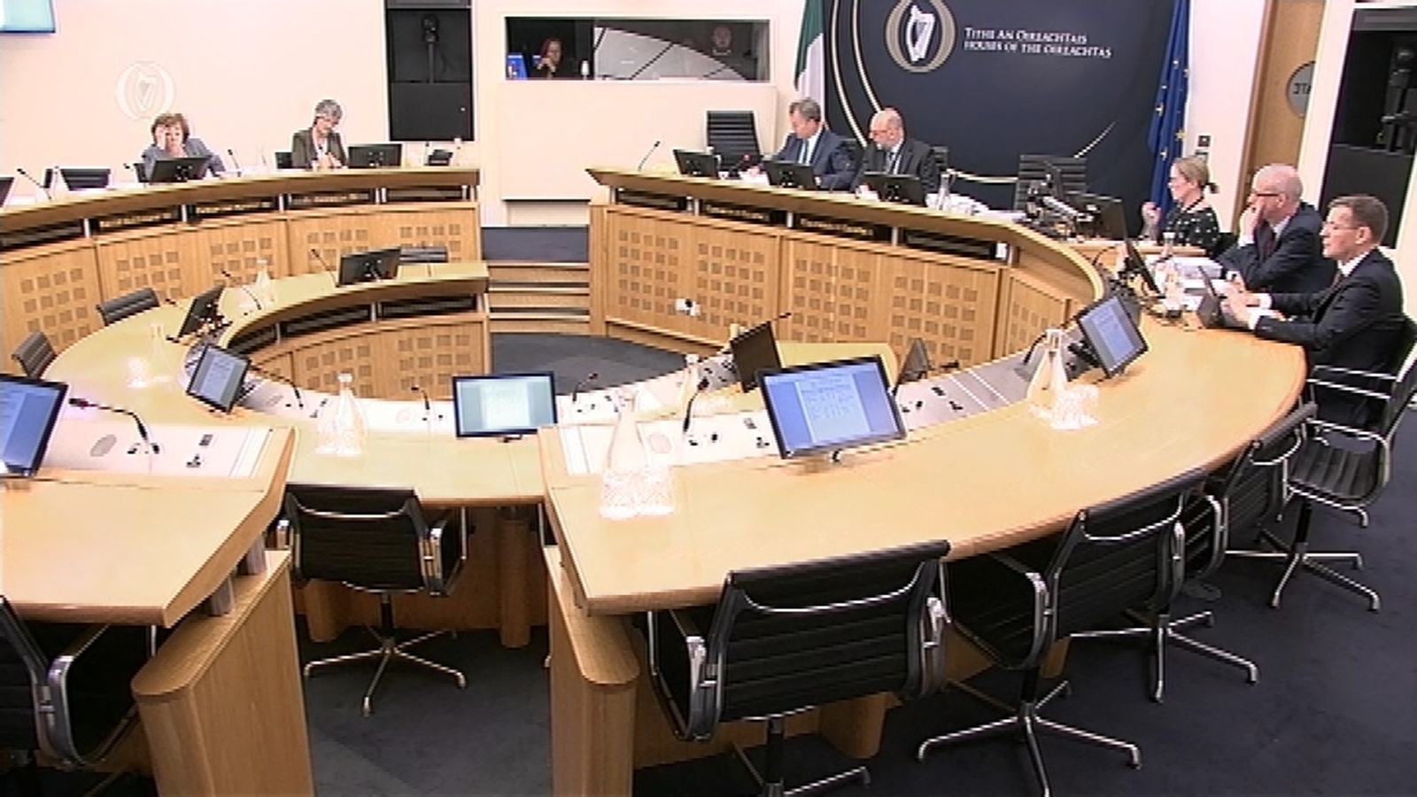 Hse Accused Of Making 'eejits' Of Pac Committee Over - Conference Hall , HD Wallpaper & Backgrounds