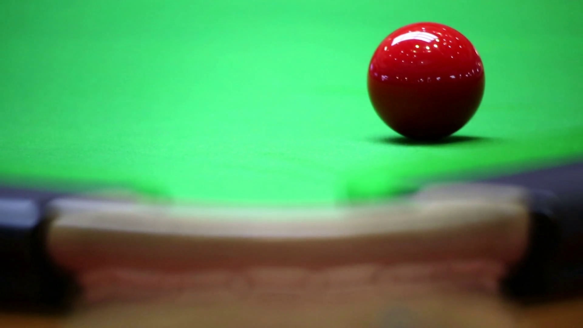 Sinking The Red Ball On The Break ,snooker Stock Video - Red Ball Snooker , HD Wallpaper & Backgrounds