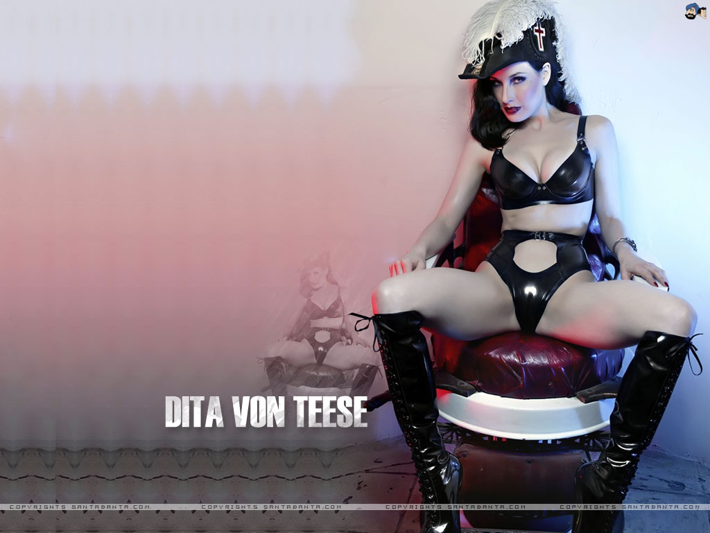 Download Full Wallpaper - Dita Von Teese N Latex , HD Wallpaper & Backgrounds