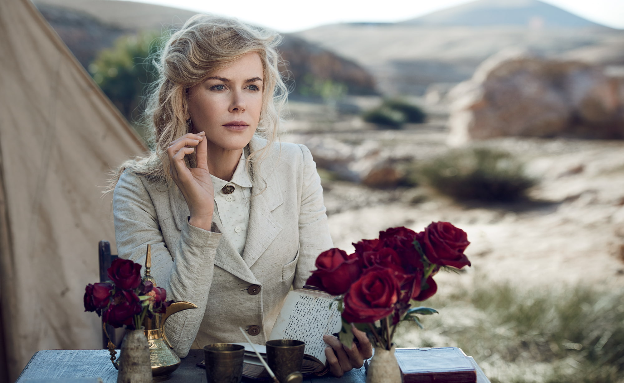 Nature, Roses, Actress, Blonde, Photographer, Costume, - Kidman Queen Of The Desert , HD Wallpaper & Backgrounds