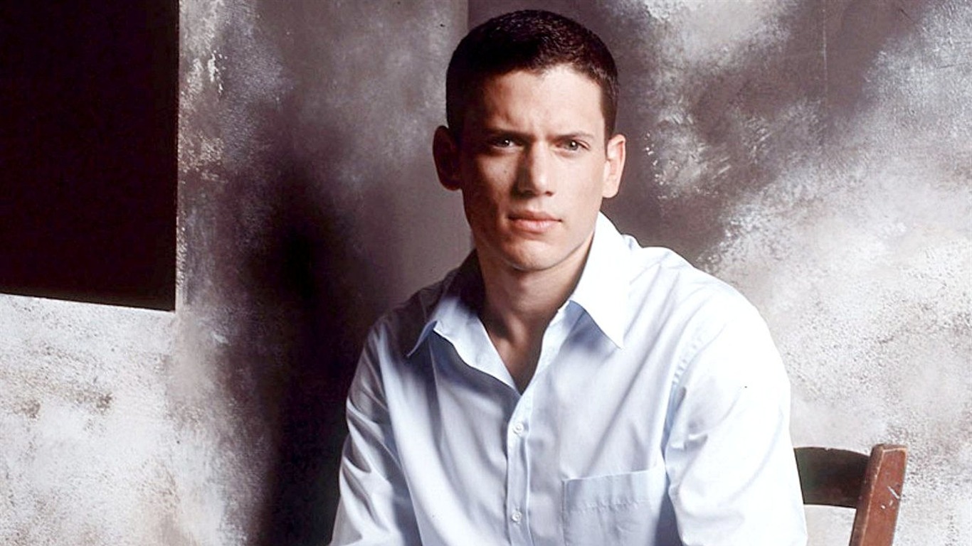 Wentworth Miller Wallpaper - Wentworth Miller , HD Wallpaper & Backgrounds