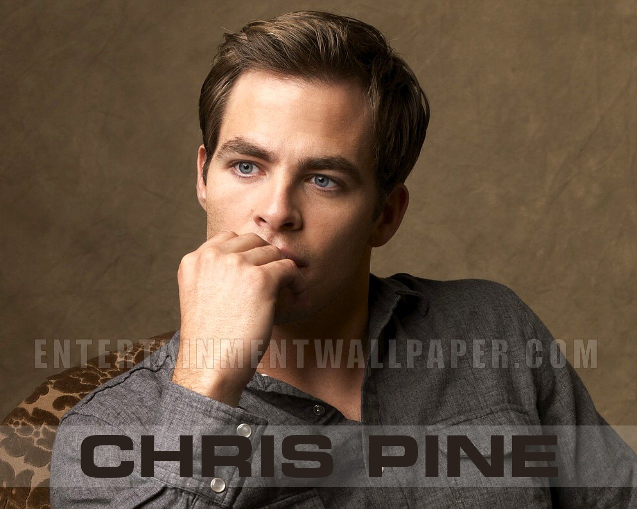 Chris Pine Wallpaper - Chris Pine Photo Shoot , HD Wallpaper & Backgrounds