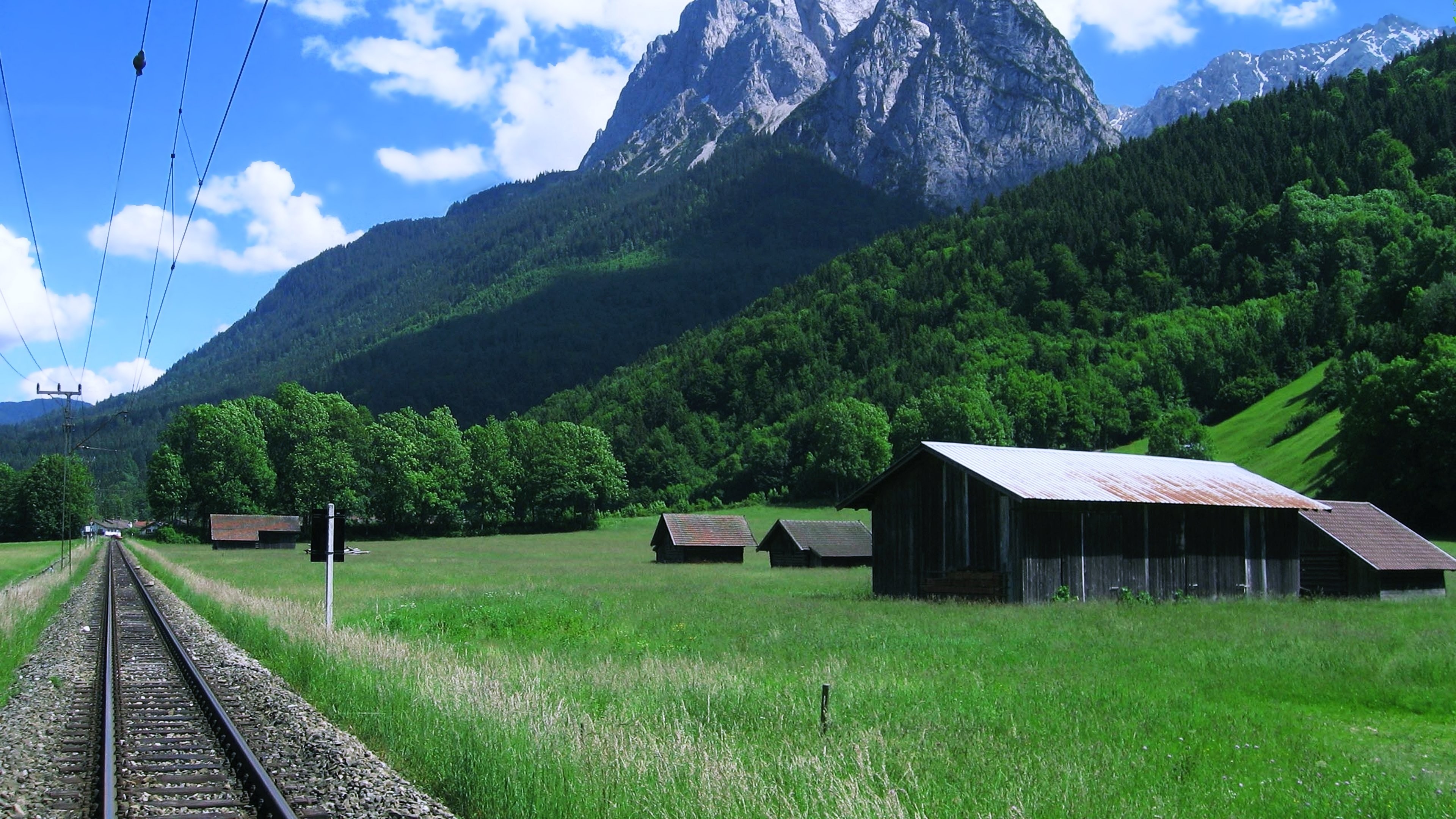 Trees,countryside, Mountains, Windows , Amazing, Sky, - Jungle And Sky , HD Wallpaper & Backgrounds