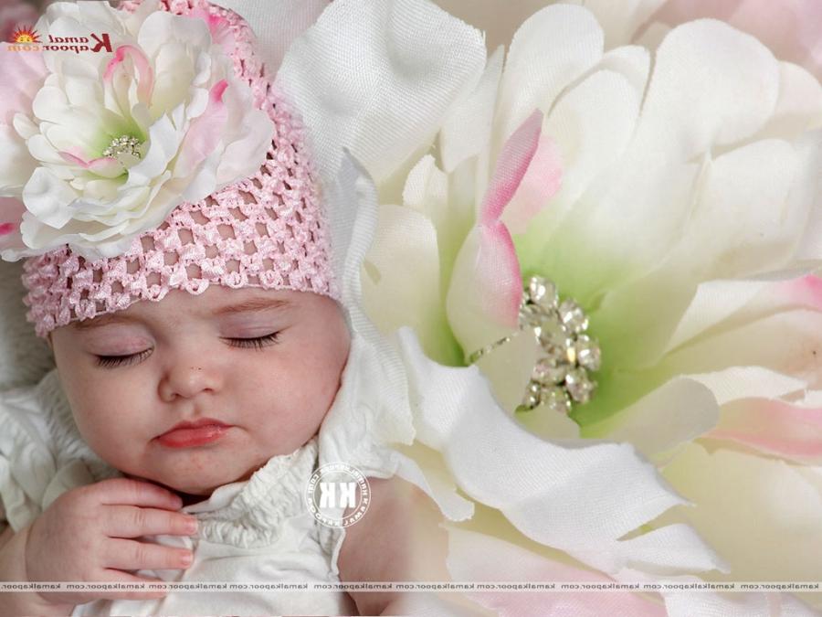 Indian Baby Wallpaper 20952 Hd Wallpapers - Artificial Flower , HD Wallpaper & Backgrounds
