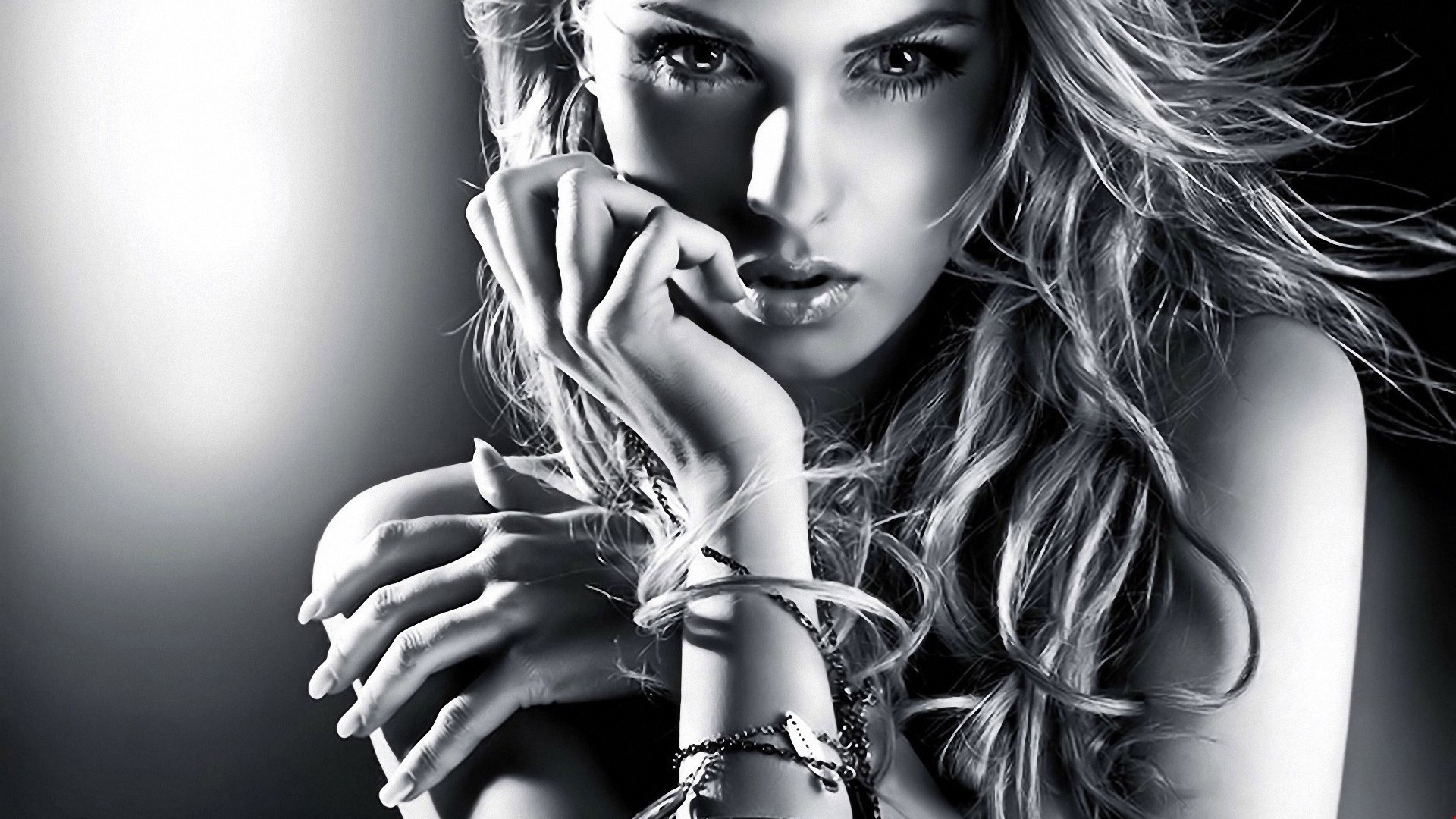 Hd Black And White Girl 1852007 Hd Wallpaper Backgrounds Hd Black And White Girl 1852007 Hd Wallpaper Backgrounds