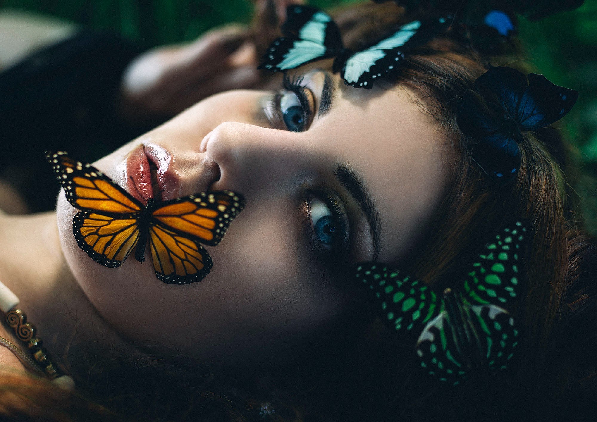 Women Model Face Butterfly Wallpaper And Background - Women Butterfly On Face , HD Wallpaper & Backgrounds