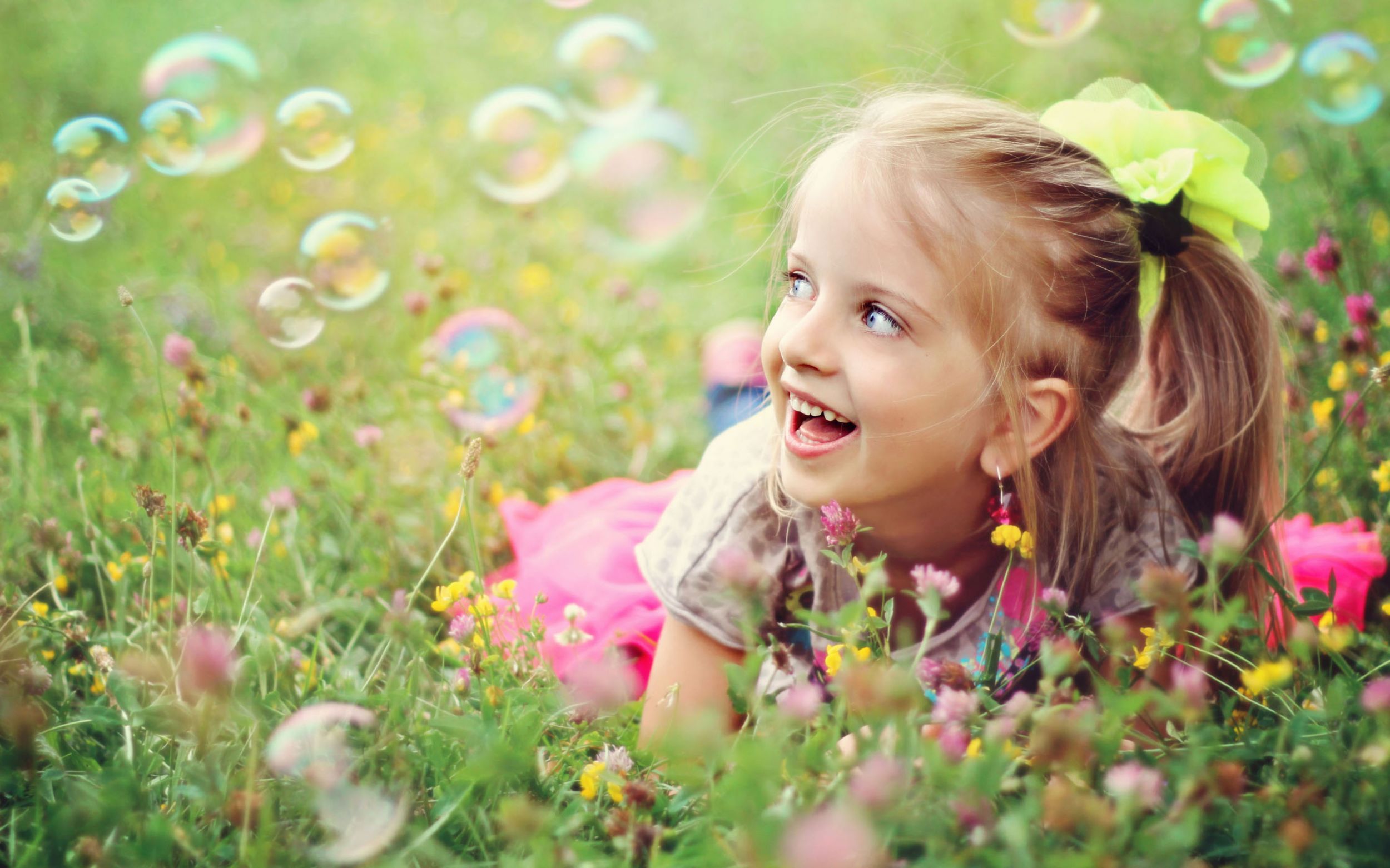 Child Wallpaper Px Download - Spring Child , HD Wallpaper & Backgrounds