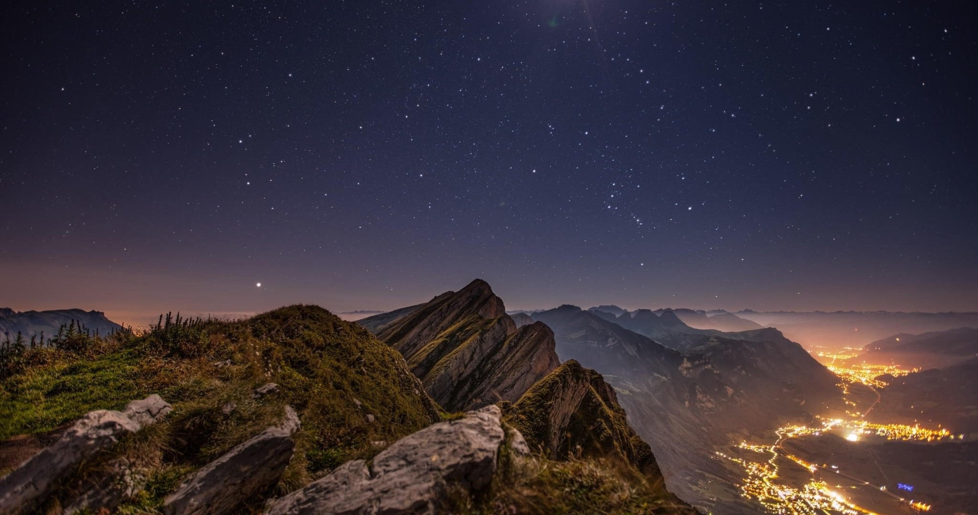 4k Mountain Wallpaper - Valley Of The Moon Night , HD Wallpaper & Backgrounds