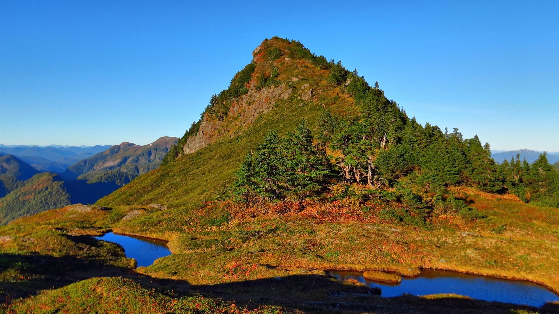 Lake Landscapes Cool Excelent Mountain Nature Forest - Paisagem Natural Com Montanhas , HD Wallpaper & Backgrounds