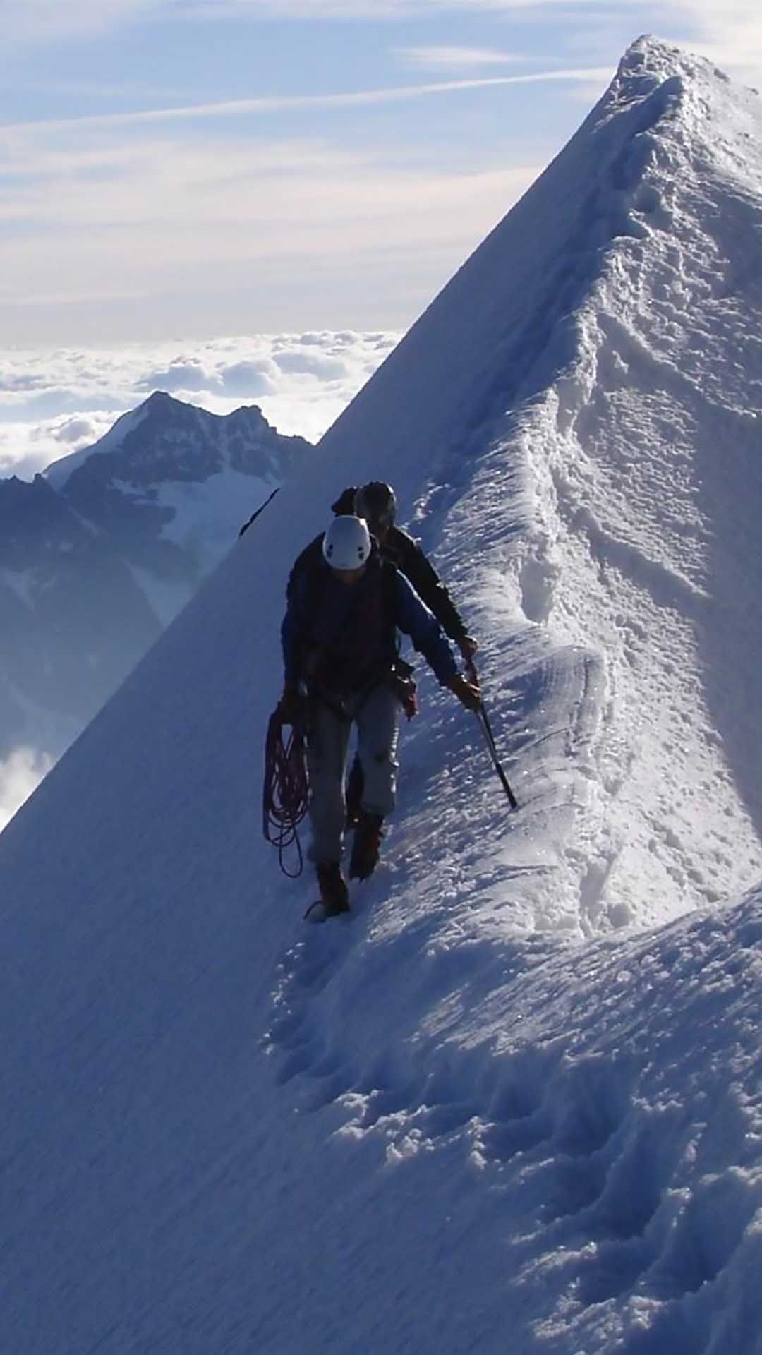 Iphone 5c Wallpaper, Iphone Wallpapers, Snowboarding, - Alpine Climbing , HD Wallpaper & Backgrounds