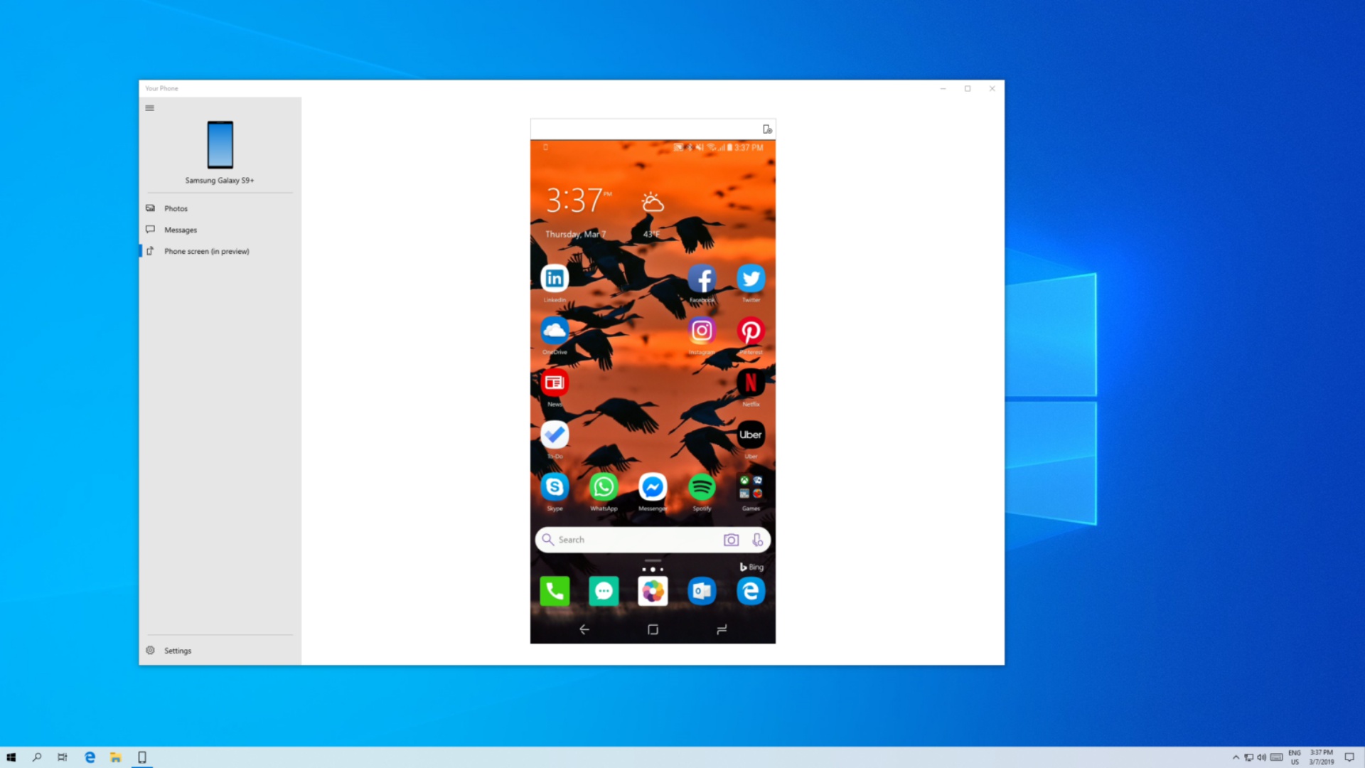 Microsoft Testing Windows 10 Screen Mirroring For Android - Windows 10 Your Phone Phone Screen , HD Wallpaper & Backgrounds