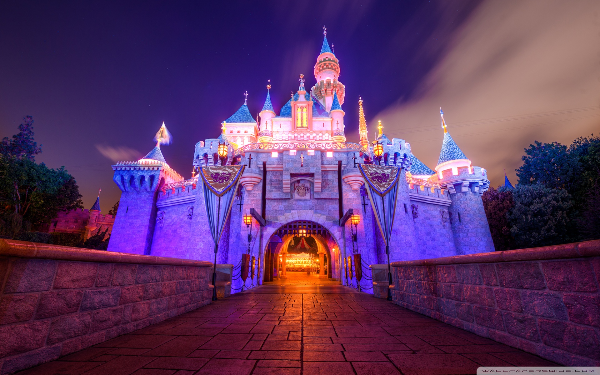 Disney Castle Wallpaper Hd - Disney Green Screen Backgrounds , HD Wallpaper & Backgrounds