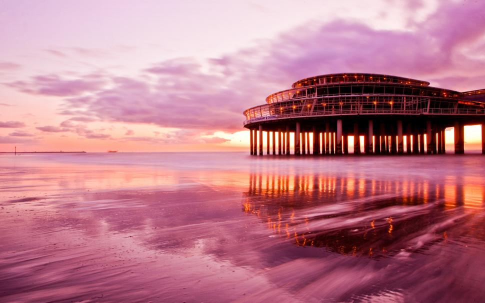 Purple Sunset Scenery, Sea Beach Sky Building Wallpaper - Pink Scenery , HD Wallpaper & Backgrounds