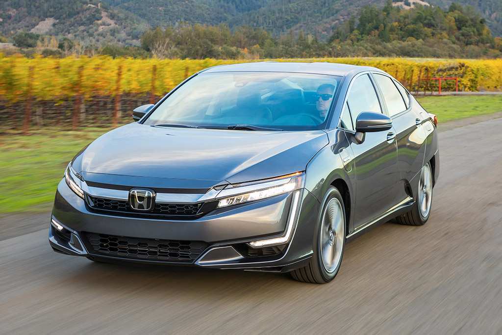 61 The The Clarity Honda 2019 Review Wallpaper For - 2019 Honda Clarity Touring , HD Wallpaper & Backgrounds