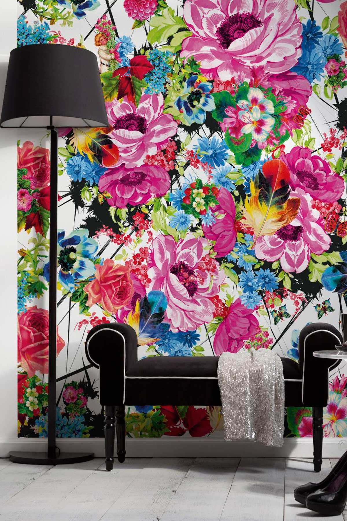 Love The Large Bold Pink Fuchsia Flowers Mixed With , HD Wallpaper & Backgrounds