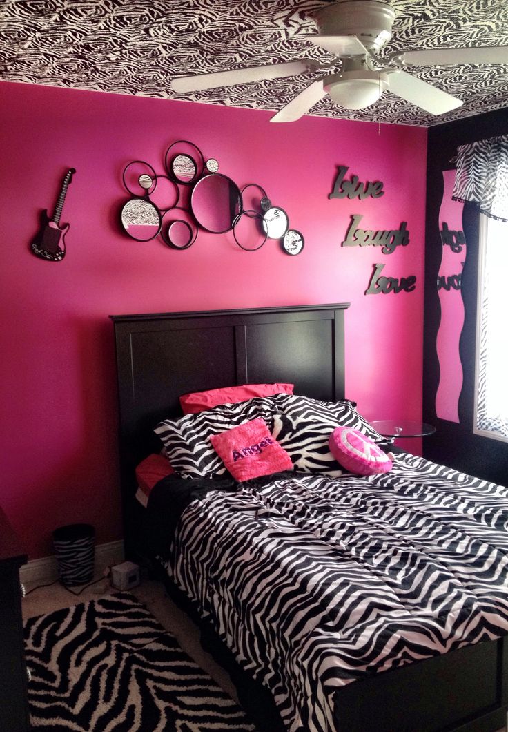 307 Best Images About Zebra Theme Room Ideas On Pinterest - Zebra Bedroom , HD Wallpaper & Backgrounds