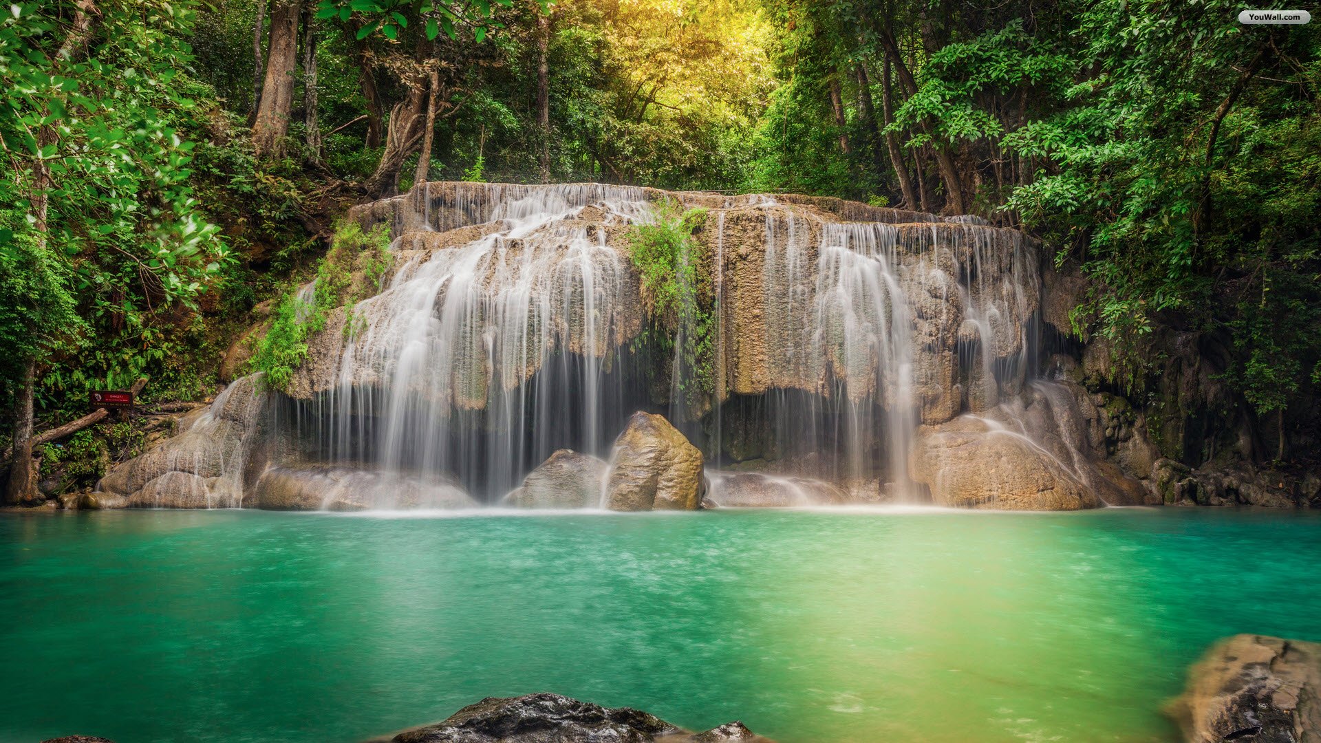 Waterfalls In Jungles , HD Wallpaper & Backgrounds