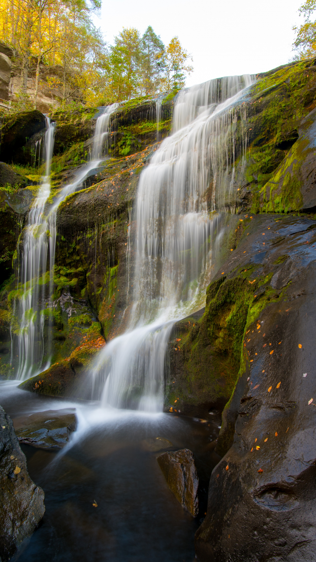 Waterfall, Water, Rock Iphone Wallpaper - Waterfall , HD Wallpaper & Backgrounds