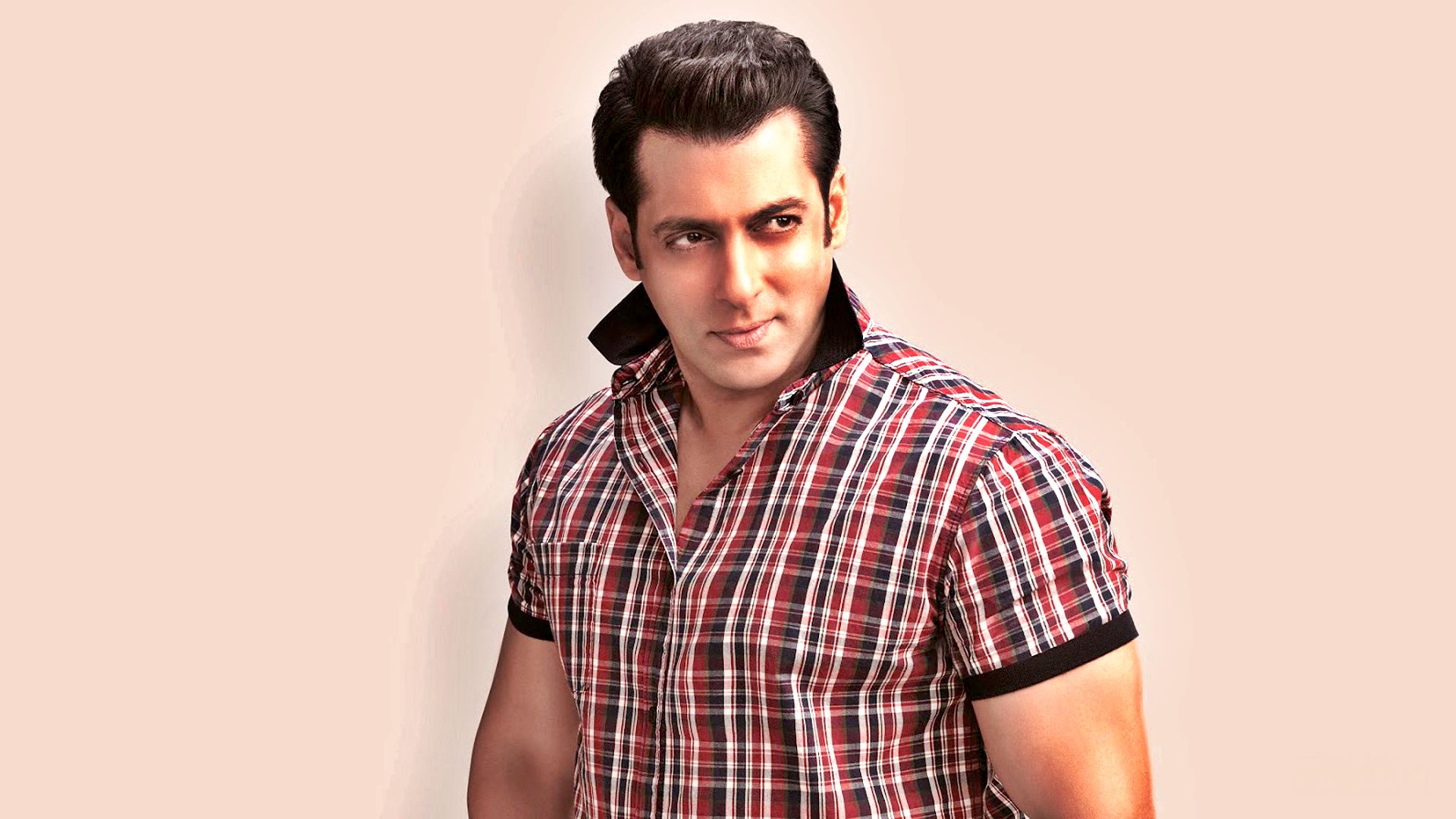 Salman Khan Bollywood Actor Hd Wallpaper - Salman Khan , HD Wallpaper & Backgrounds