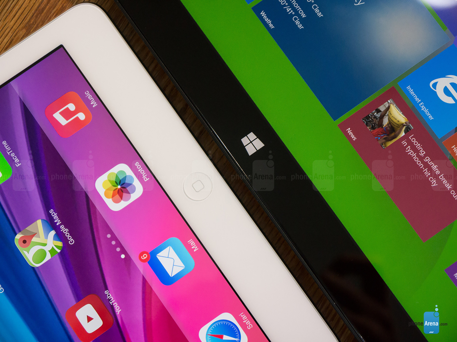 Apple Ipad Air Vs Microsoft Surface Pro - Photos , HD Wallpaper & Backgrounds