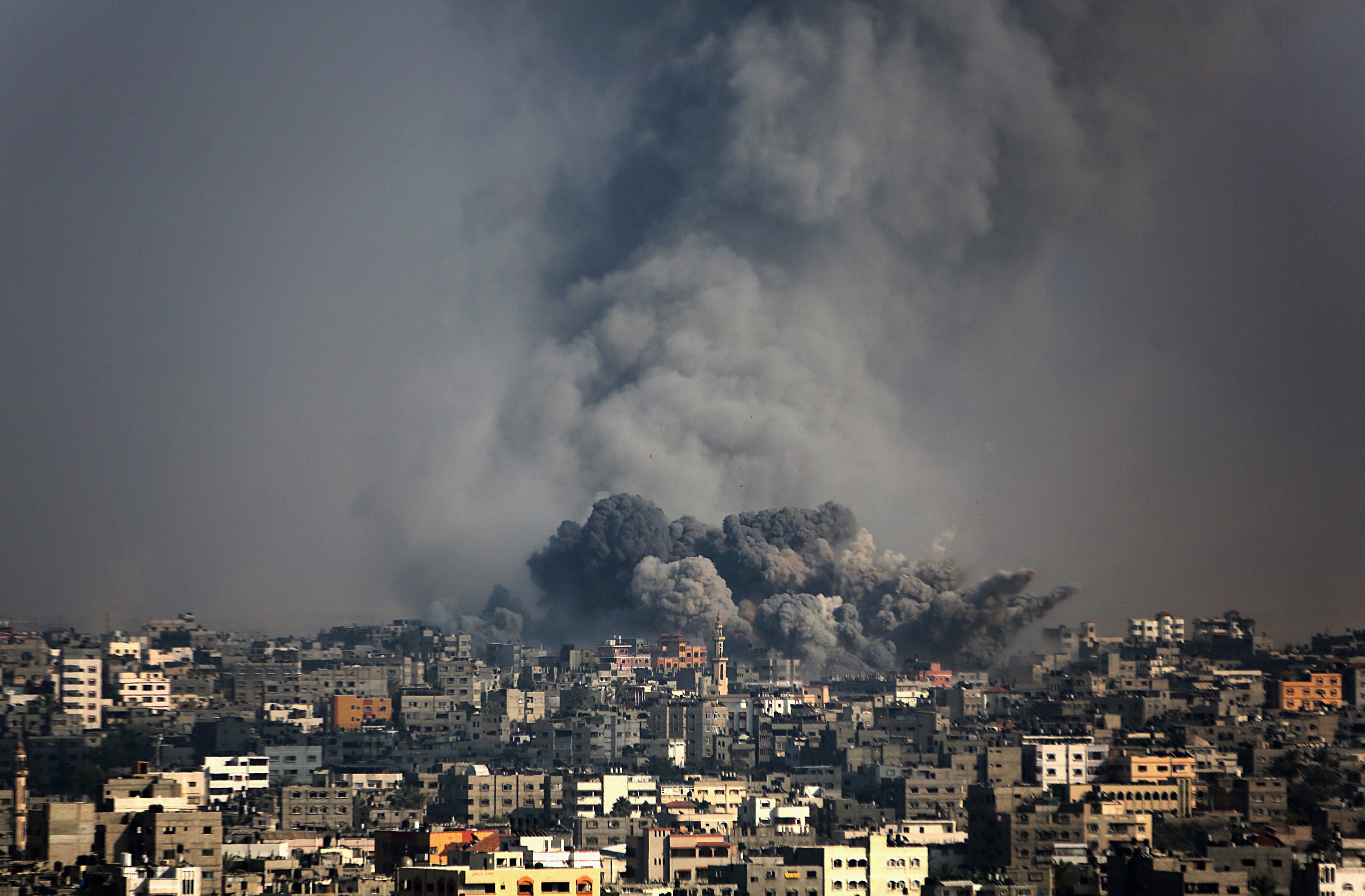 Gaza, Palestine, War, Smoke, Destruction, Clouds - Destruction Smoke , HD Wallpaper & Backgrounds