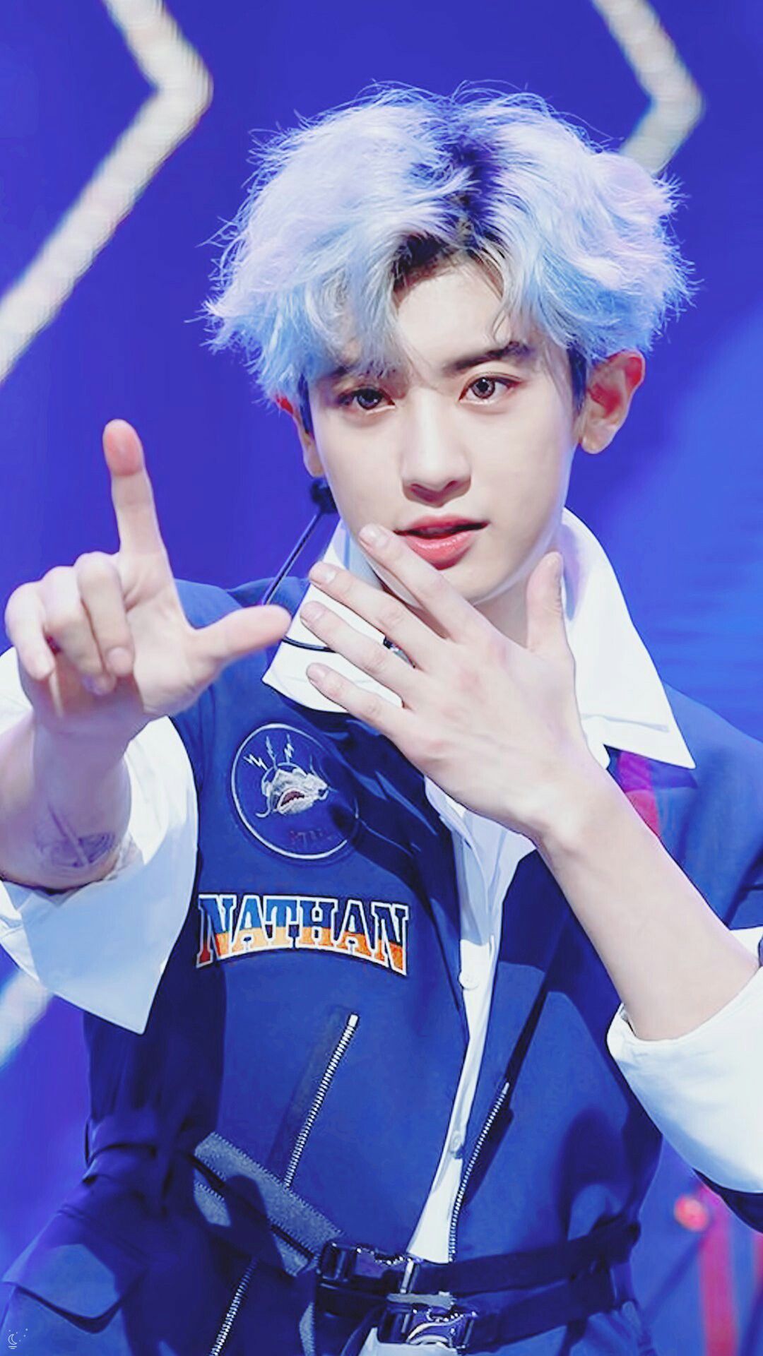 Exo Chanyeol Chanyeol Oppas Kpop Ve Exo - Exo Chanyeol Blue Hair , HD Wallpaper & Backgrounds