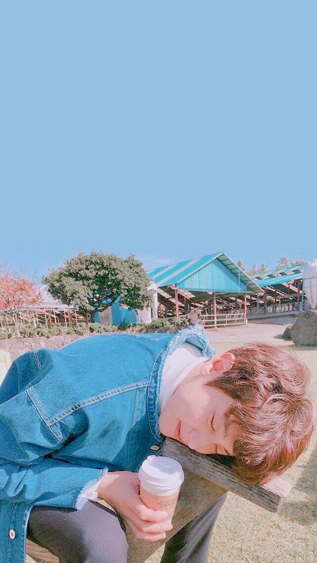 Chanyeol Lockscreens - Park Chanyeol , HD Wallpaper & Backgrounds