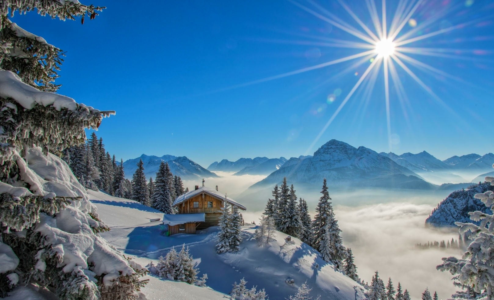 Brown Wooden House, Winter, Sun Rays, Cottage, Snow - Rainbow Ski Goggles , HD Wallpaper & Backgrounds