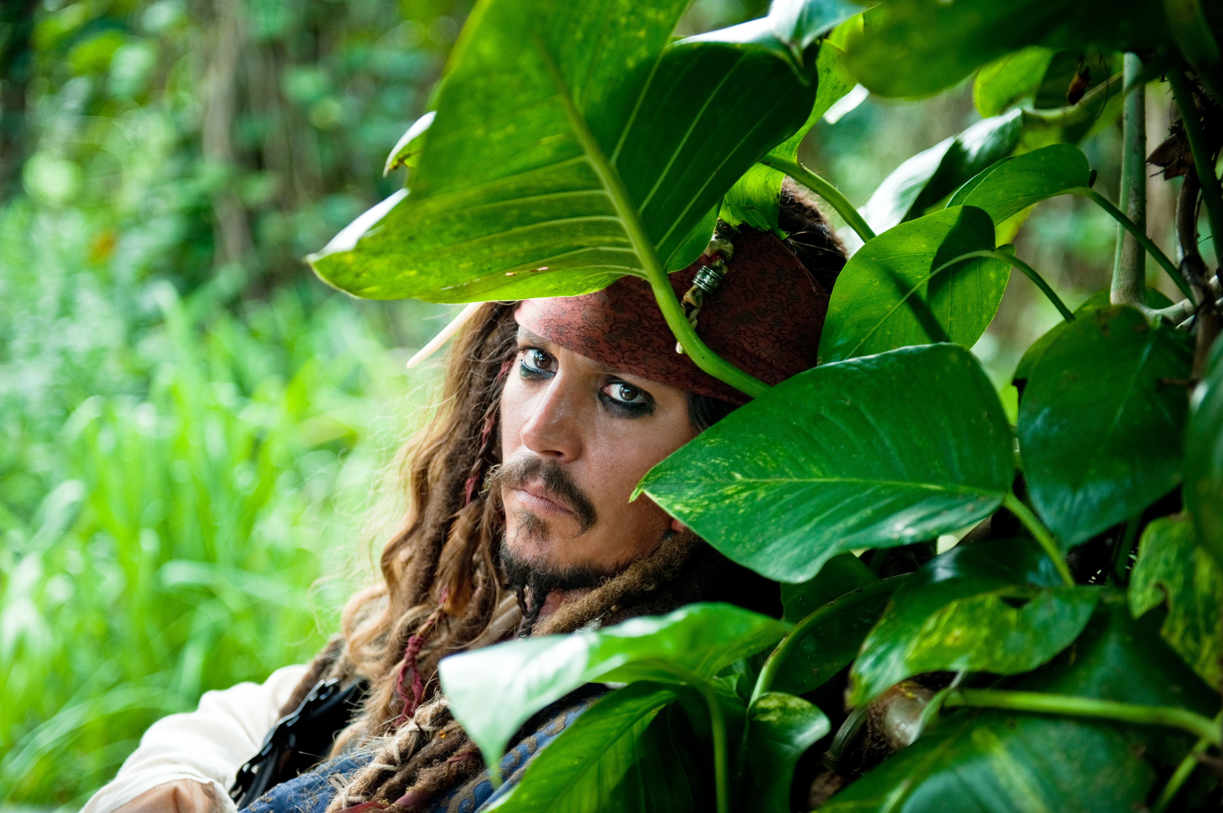 Jack Sparrow Johnny Depp - Jack Sparrow Pictures Download , HD Wallpaper & Backgrounds