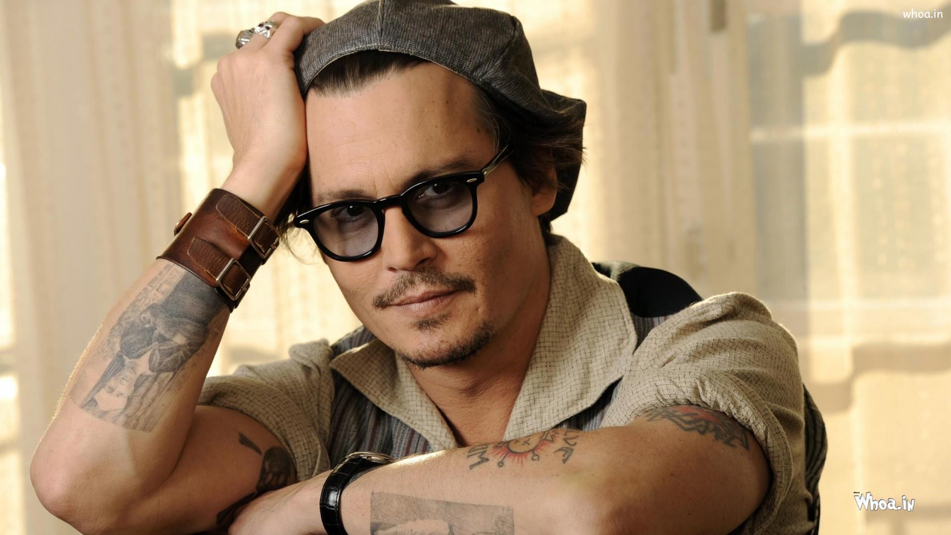 Download - Johnny Depp Self Harming , HD Wallpaper & Backgrounds
