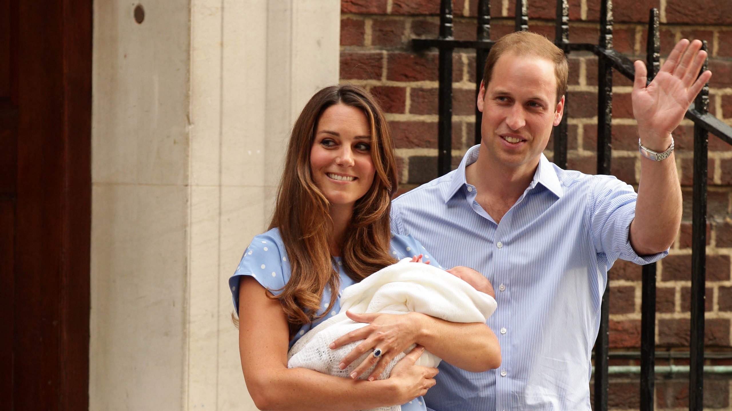 Wallpaper Royal Baby, Kate Middleton, Princess Kate, - Princess Diana After William's Birth , HD Wallpaper & Backgrounds