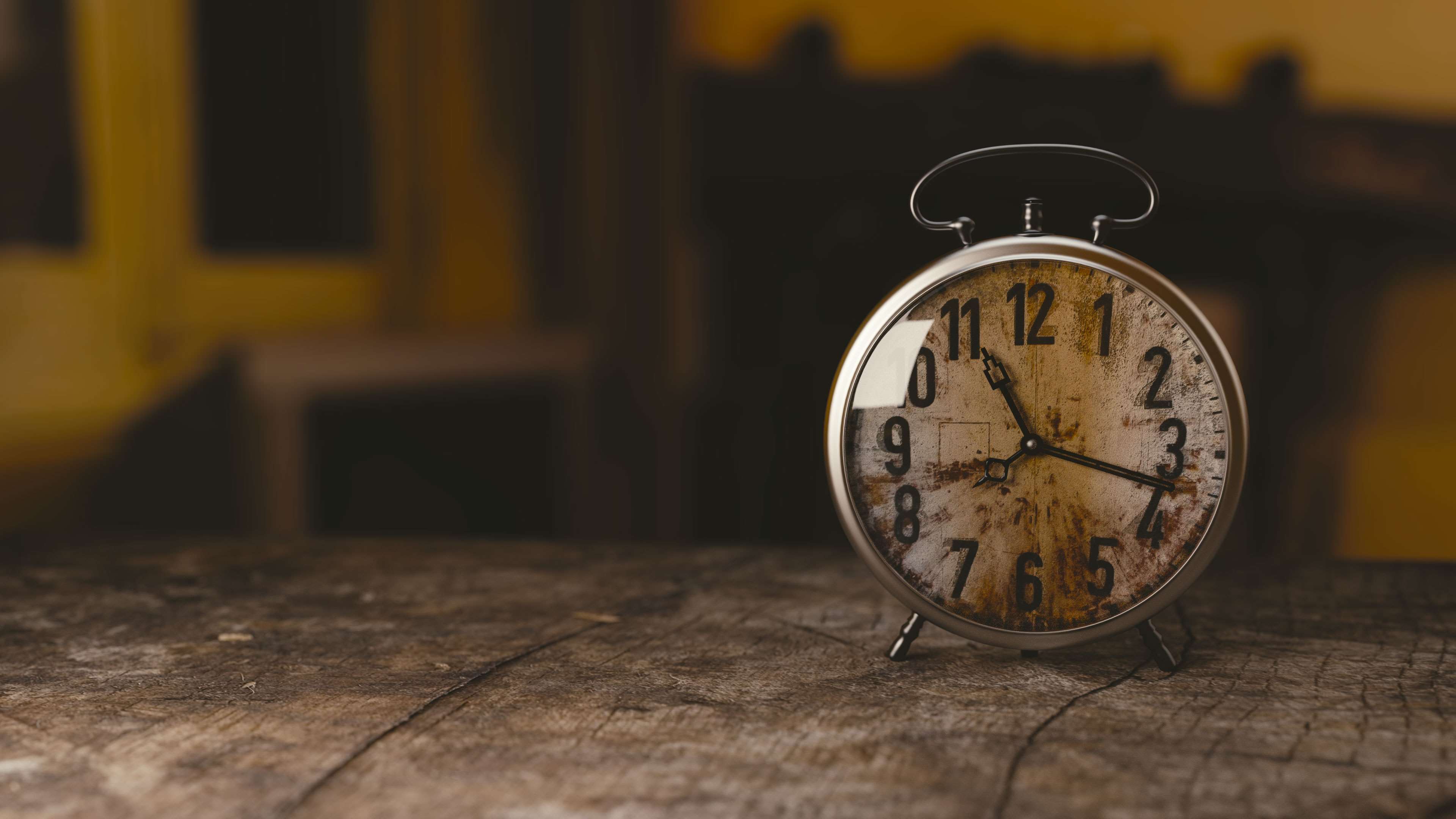 Alarm Clock, Clock, Macro, Time 4k Wallpaper And Background - Old Clock , HD Wallpaper & Backgrounds