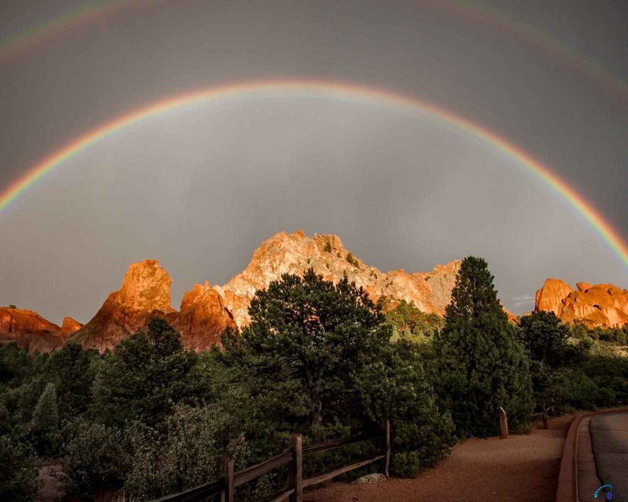 Rainbow Mountains Tree Mountain Rainbows Sky Hd Wallpaper - Rainbow Landscape , HD Wallpaper & Backgrounds