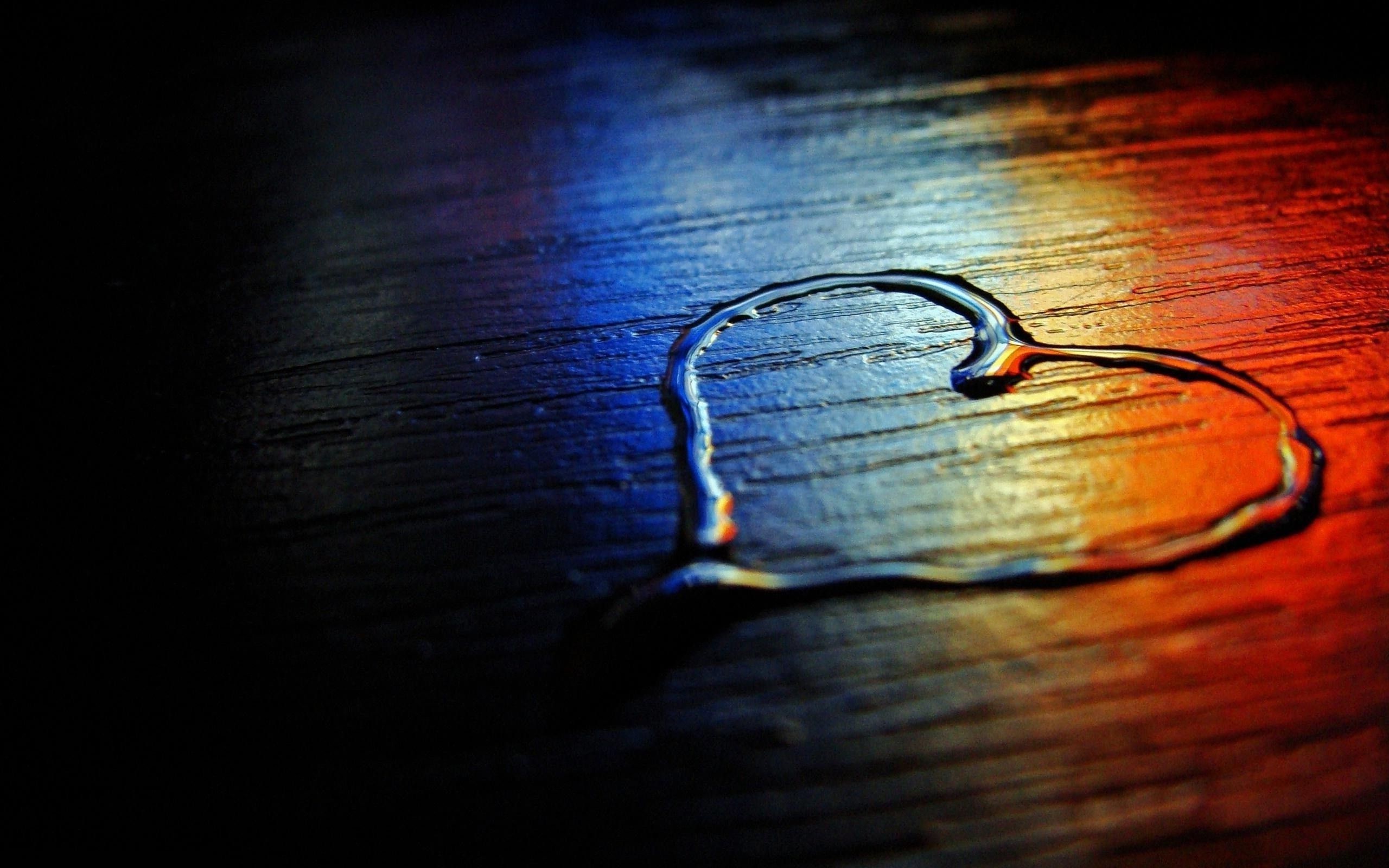 Cool Love Heart Hand Hd Wallpaper - Blue Color Facebook Cover , HD Wallpaper & Backgrounds