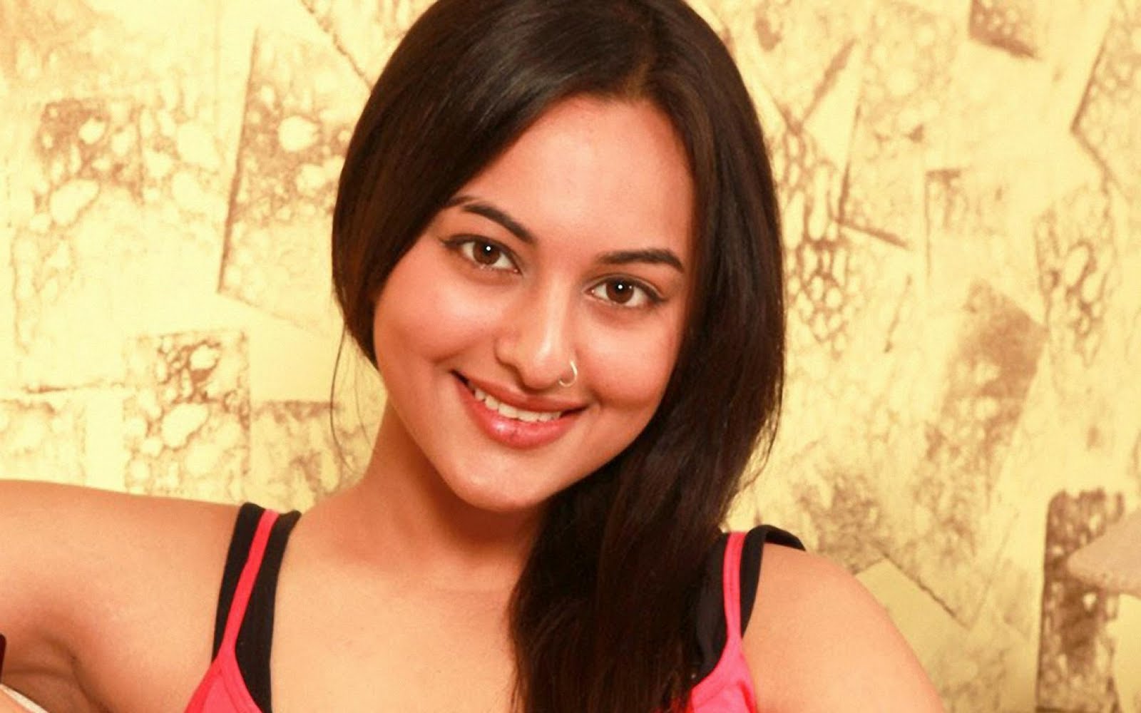 Sonakshi Sinha Clipart Download > > 116,04kb - Sonakshi Sinha Armpit Hair , HD Wallpaper & Backgrounds