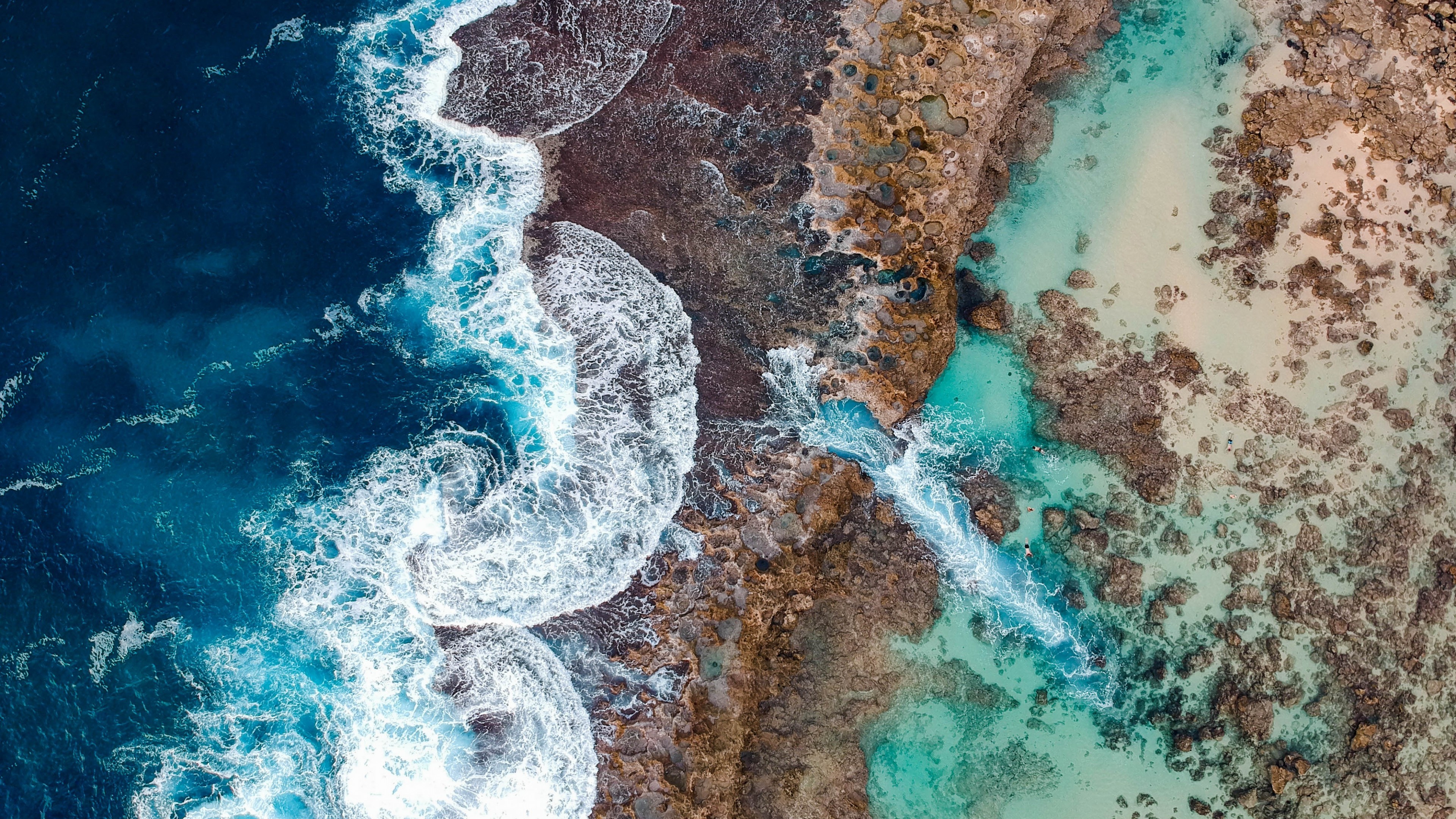 Beach, Waves, Ocean, Hawaii, People, Bird's Eye View - Ocean Birds Eye View , HD Wallpaper & Backgrounds