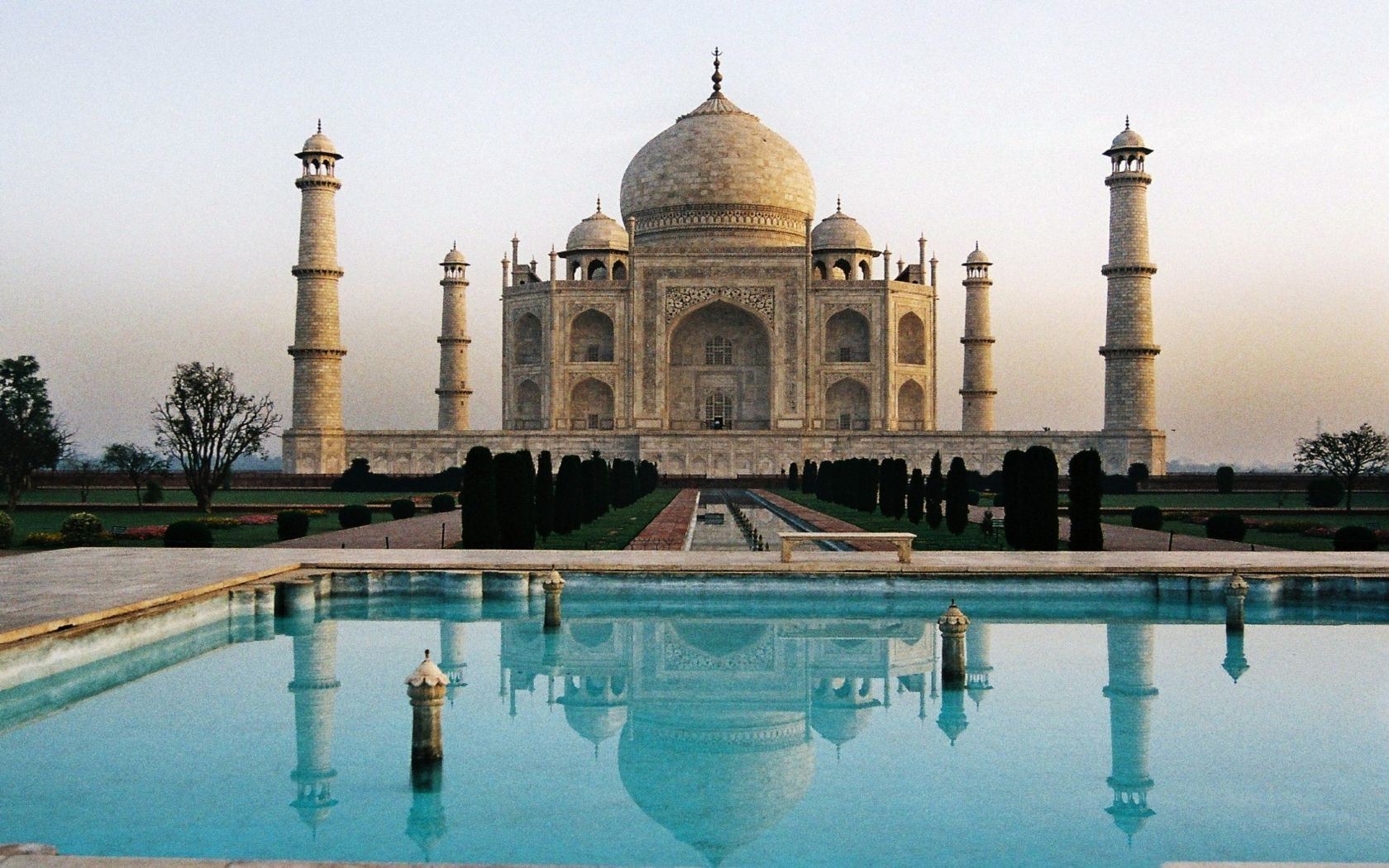 Featured image of post Taj Mahal Wallpapers 1680X1050 Taj mahal india picture for 1680x1050