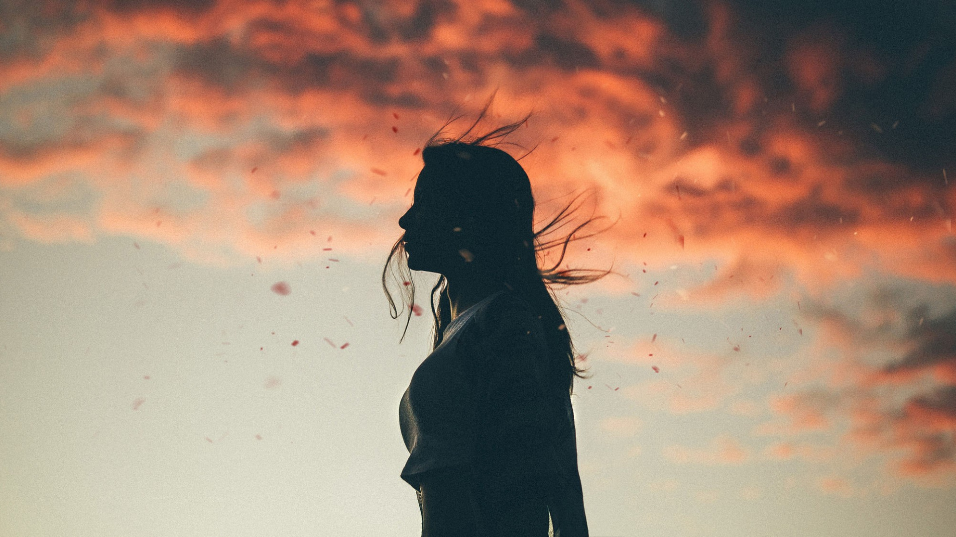 Wallpaper Sunset, Girl, Dust, Clouds - Wladimir Jara S , HD Wallpaper & Backgrounds